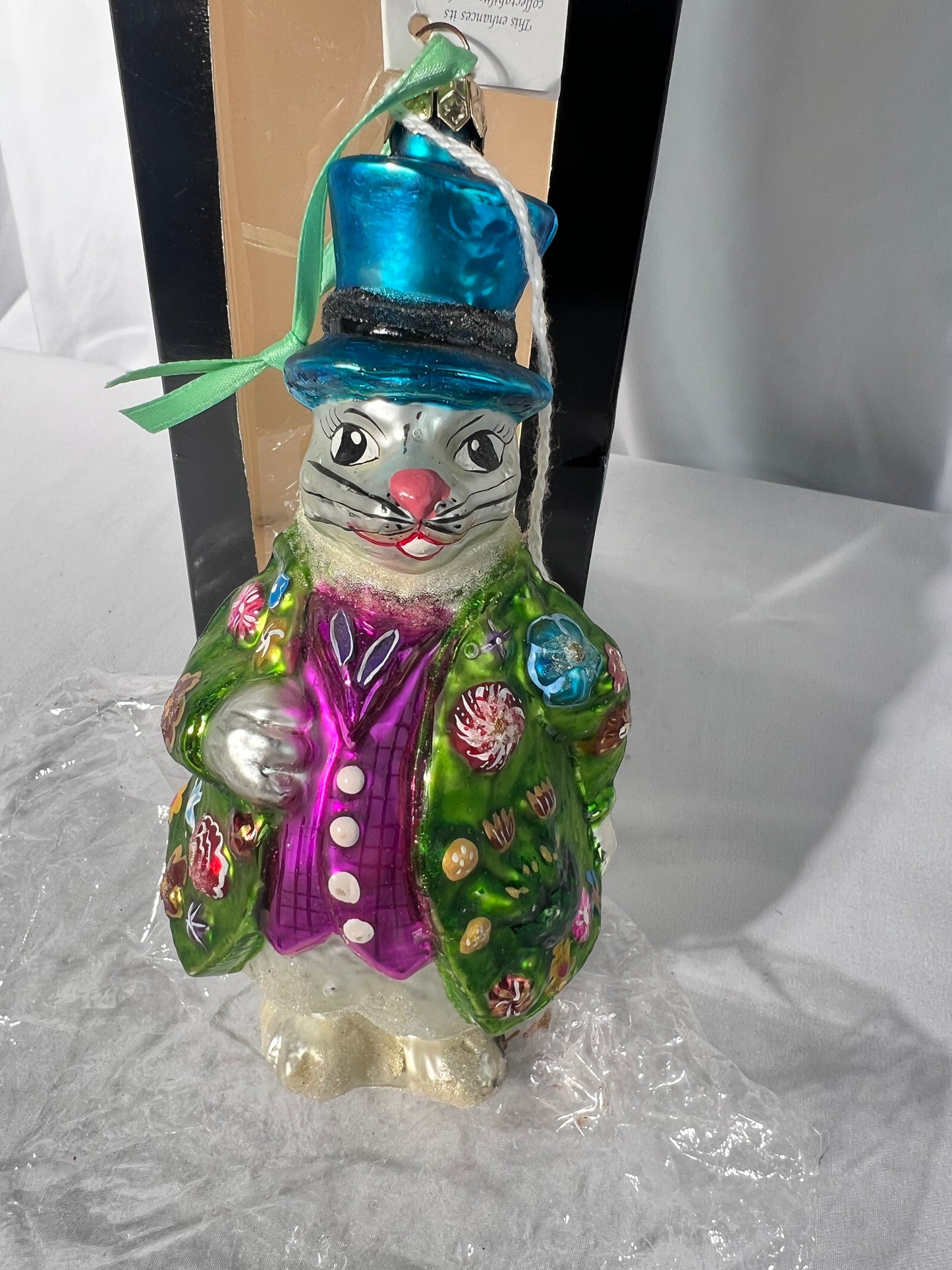 Radko - Hopper B Topper - Ornament