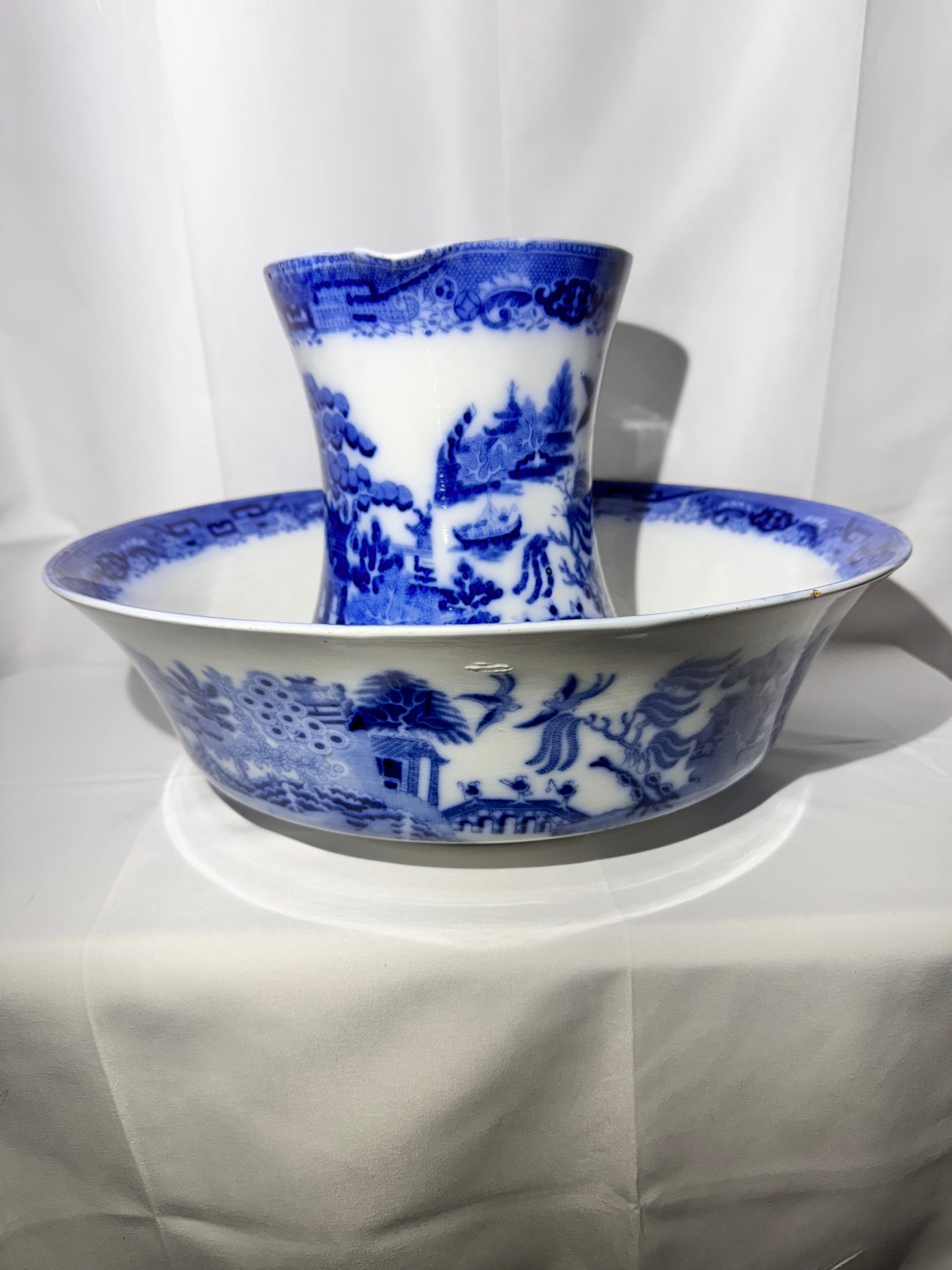 Blue Willow- Large bowl and Pitcher - Pottery