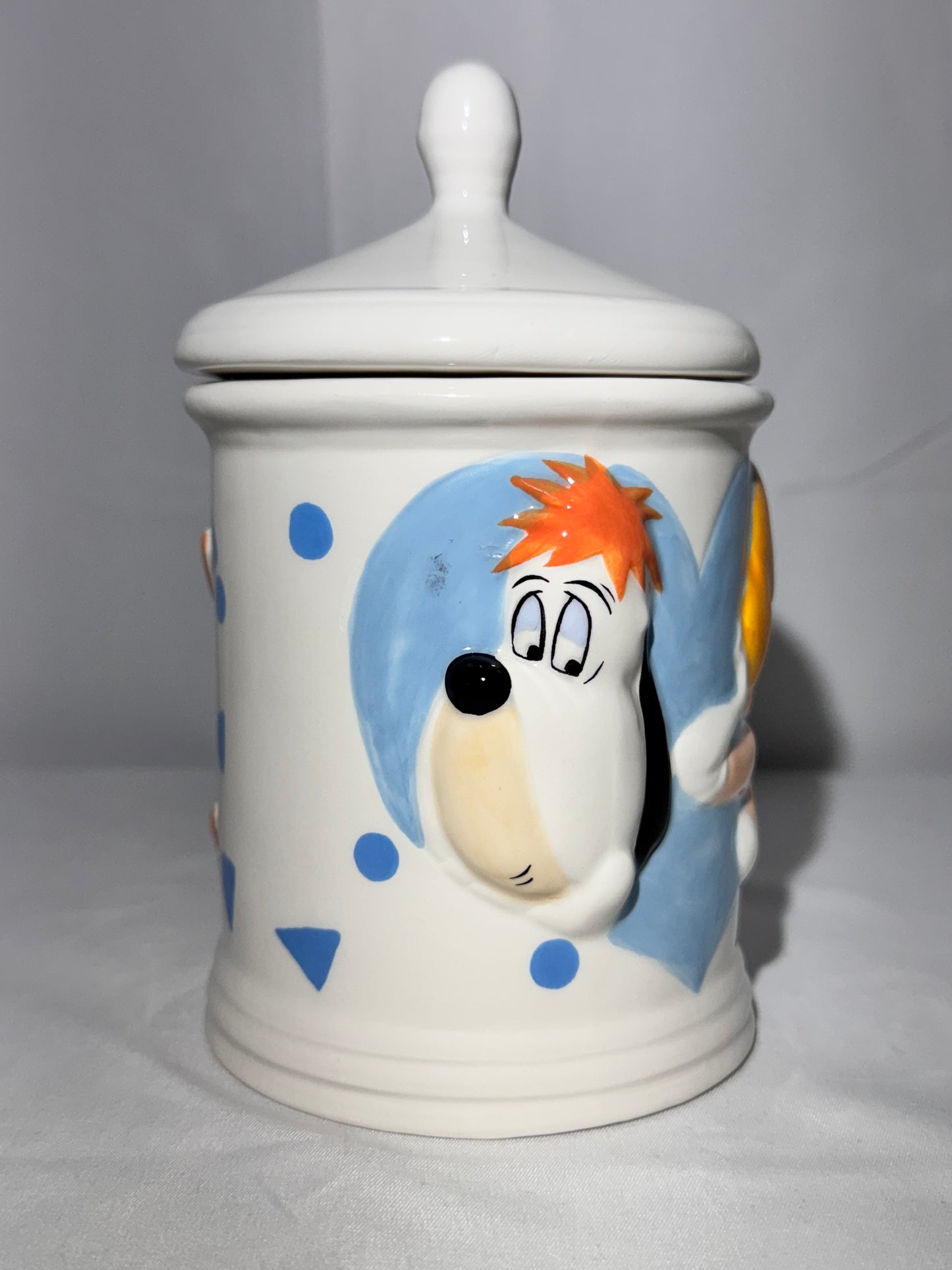 Droopy and The Girl Jar with lid - 1998 - Tropico Diffusion - Avenue of the Stars-Tex Avery - MGM