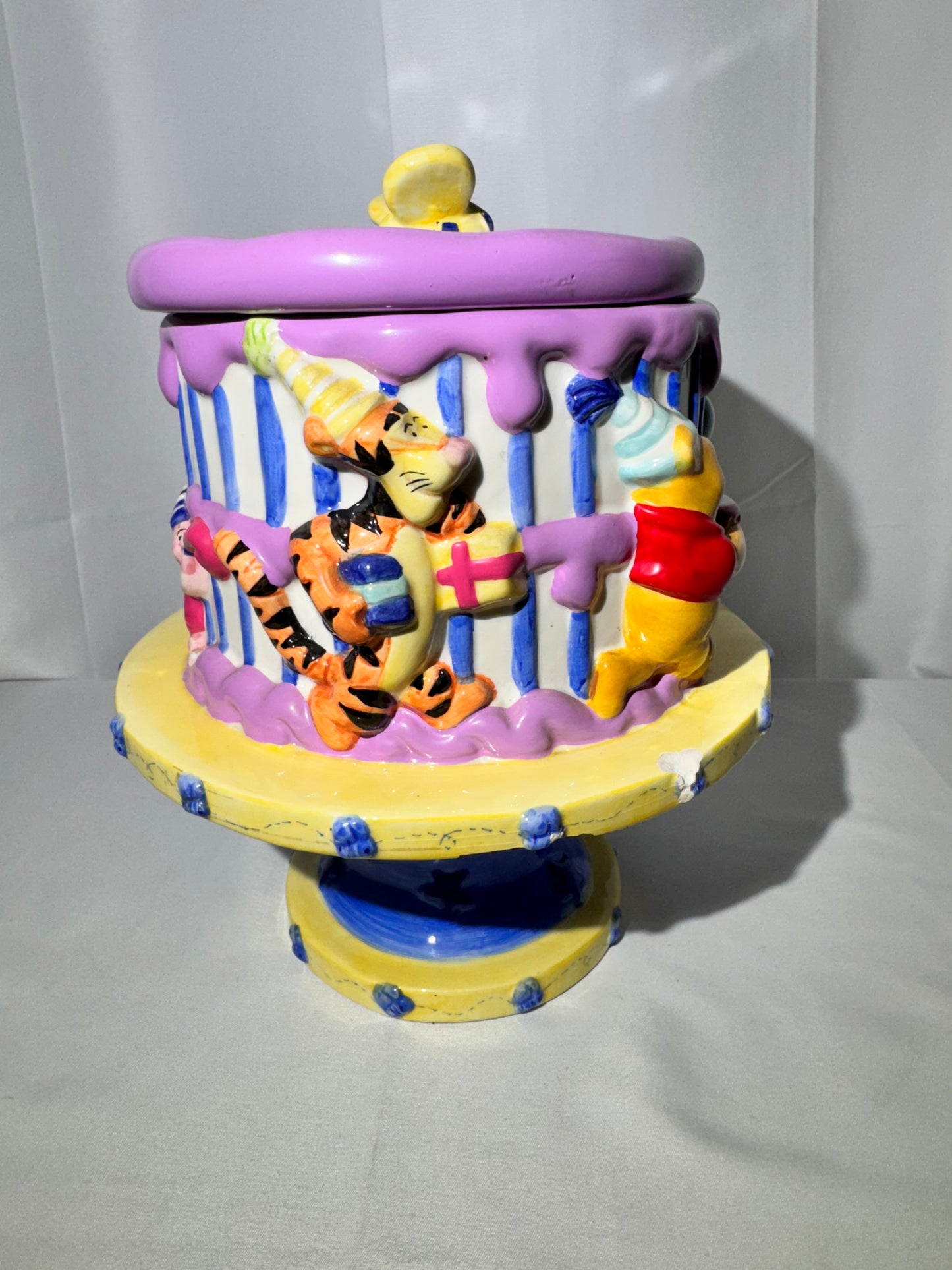 Winnie the Pooh and Friends- Cookie Jar - Happy Birthday- Disney