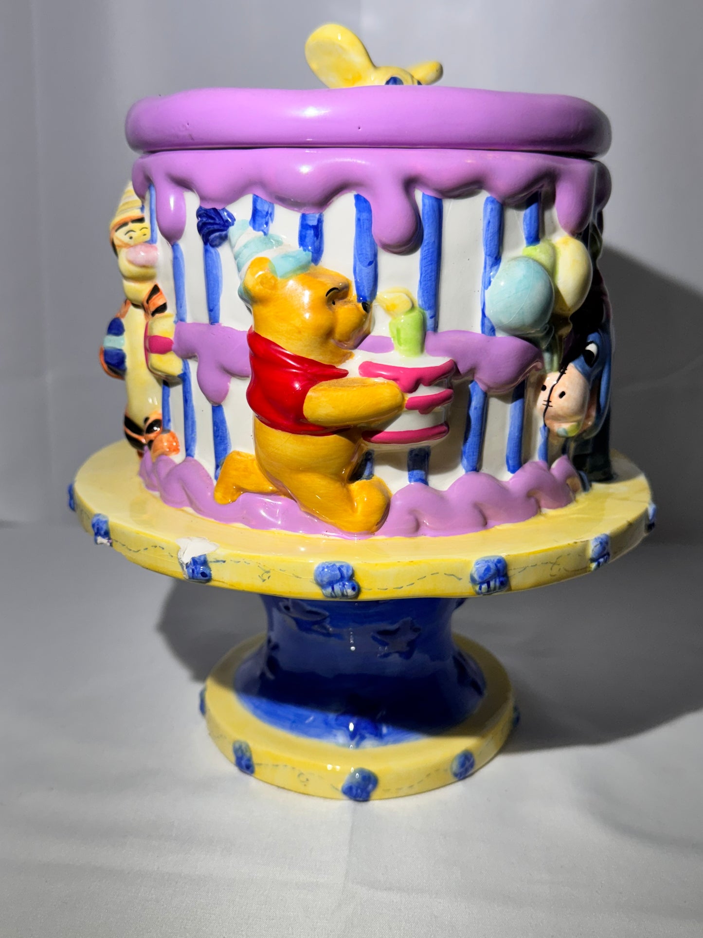 Winnie the Pooh and Friends- Cookie Jar - Happy Birthday- Disney