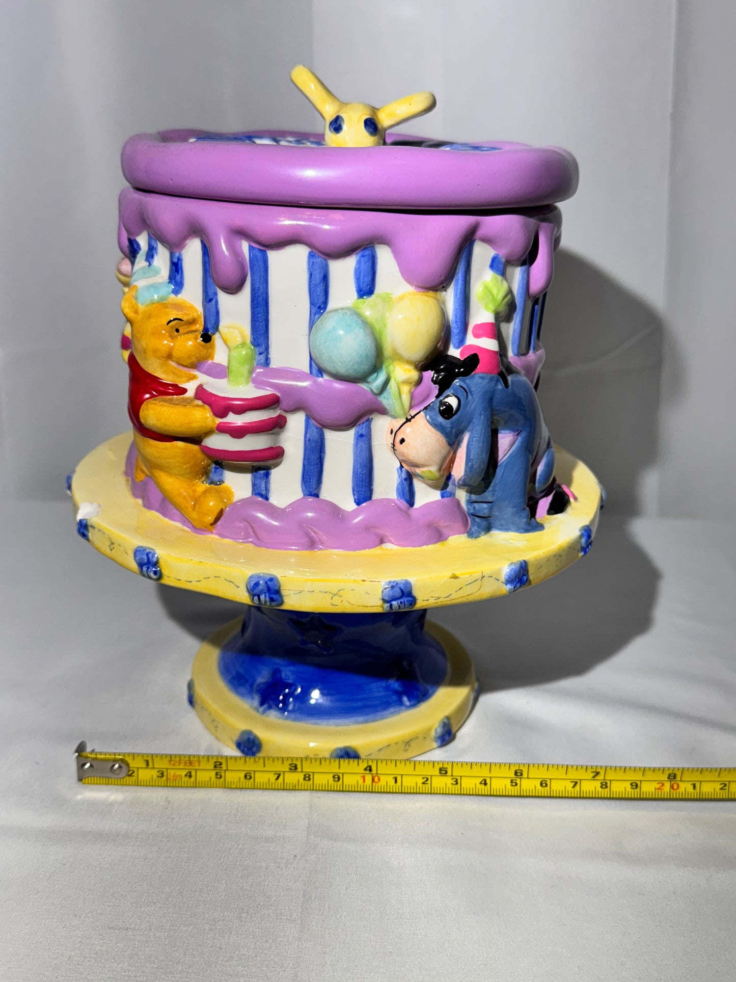 Winnie the Pooh and Friends- Cookie Jar - Happy Birthday- Disney