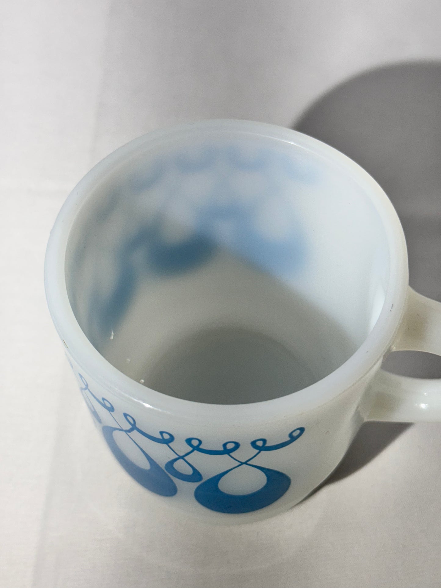 MCM - Anchor Hocking - Mug - Blue Loop - 42- ovenproof- made in USA