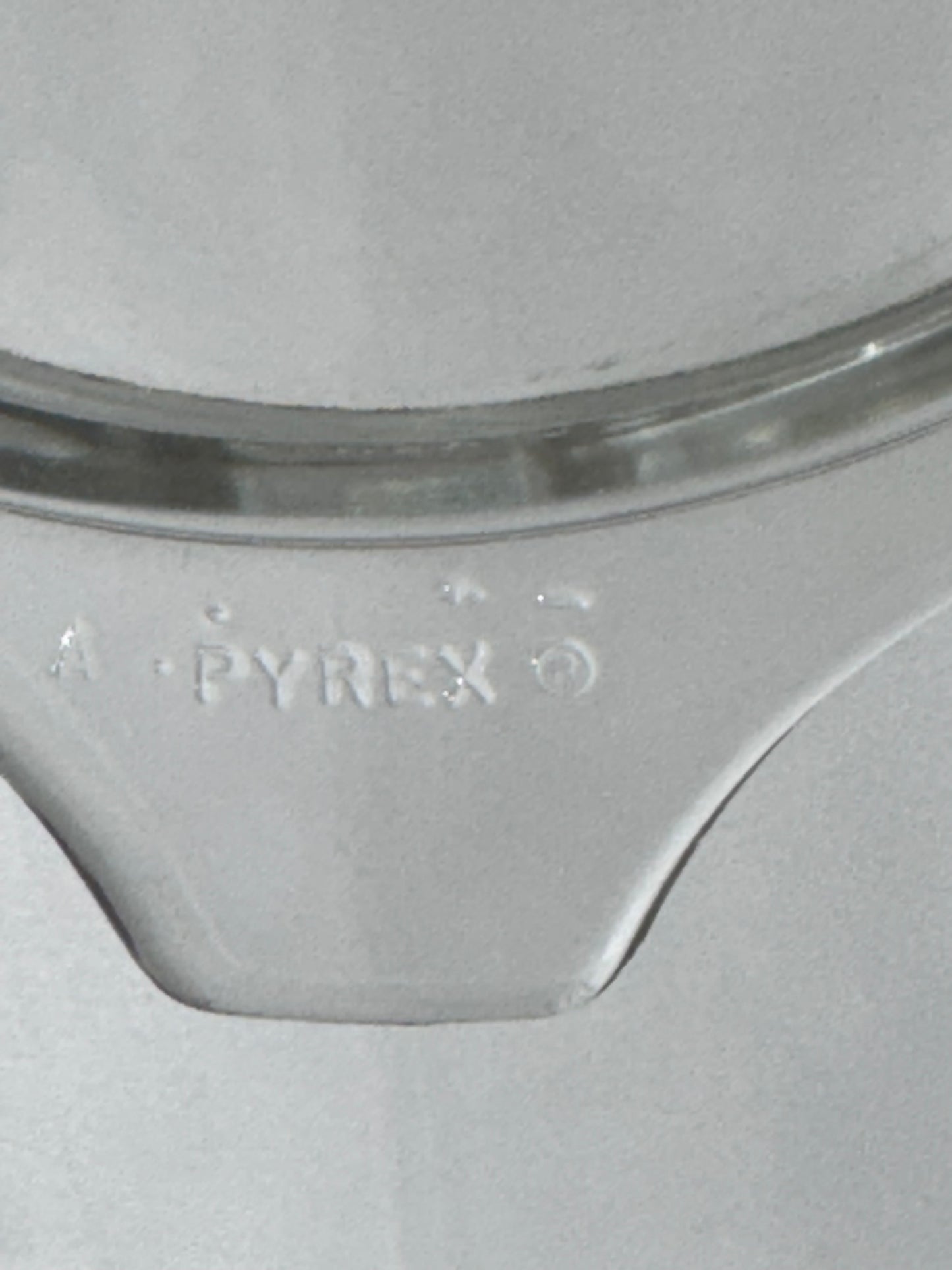 PYREX- Horizon - casserole dish with lid - 472 1 1/2 qt
