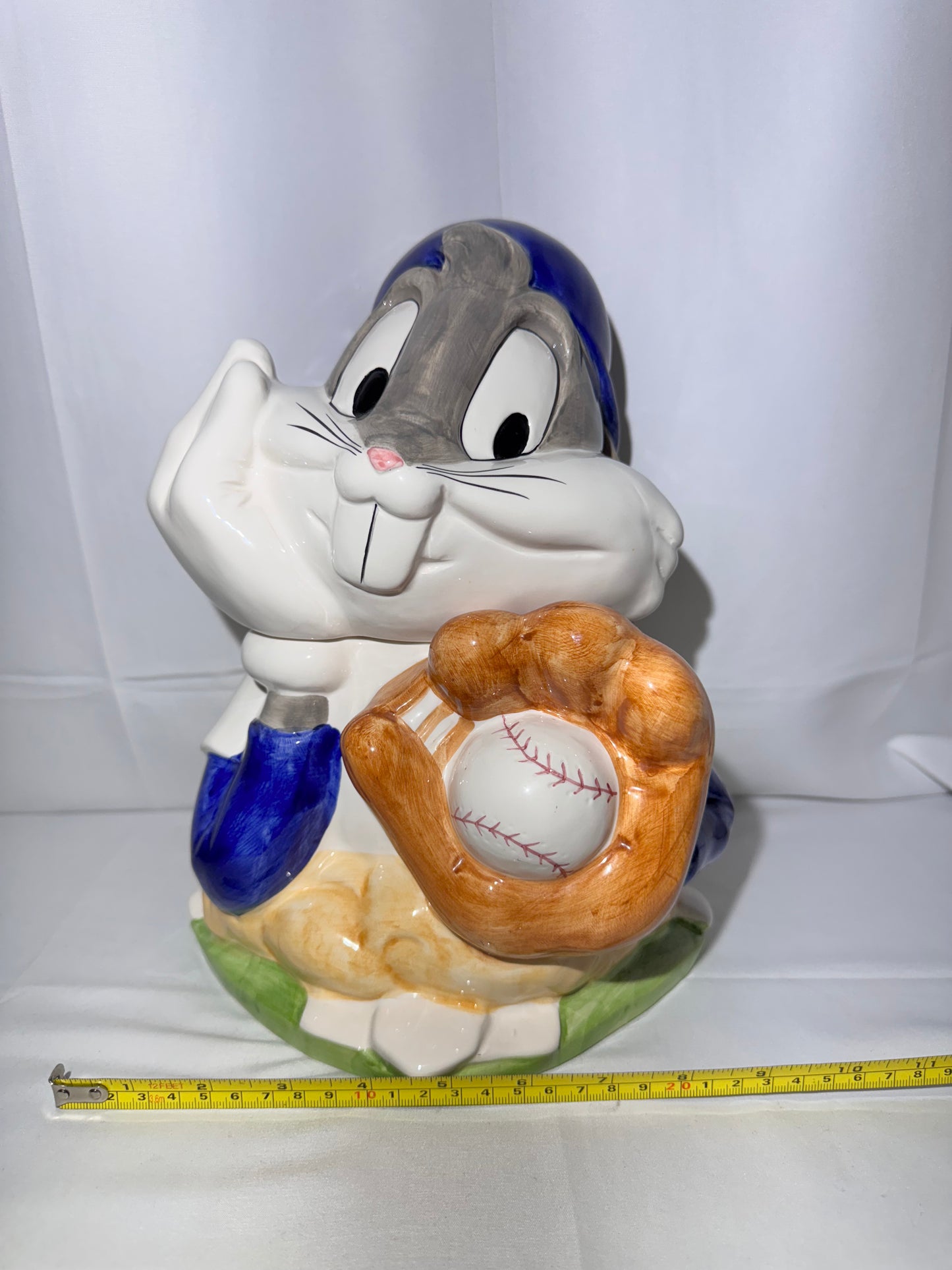Bugs Bunny - Cookie Jar - Baseball- 1993 - Looney Tunes- Warner Brothers