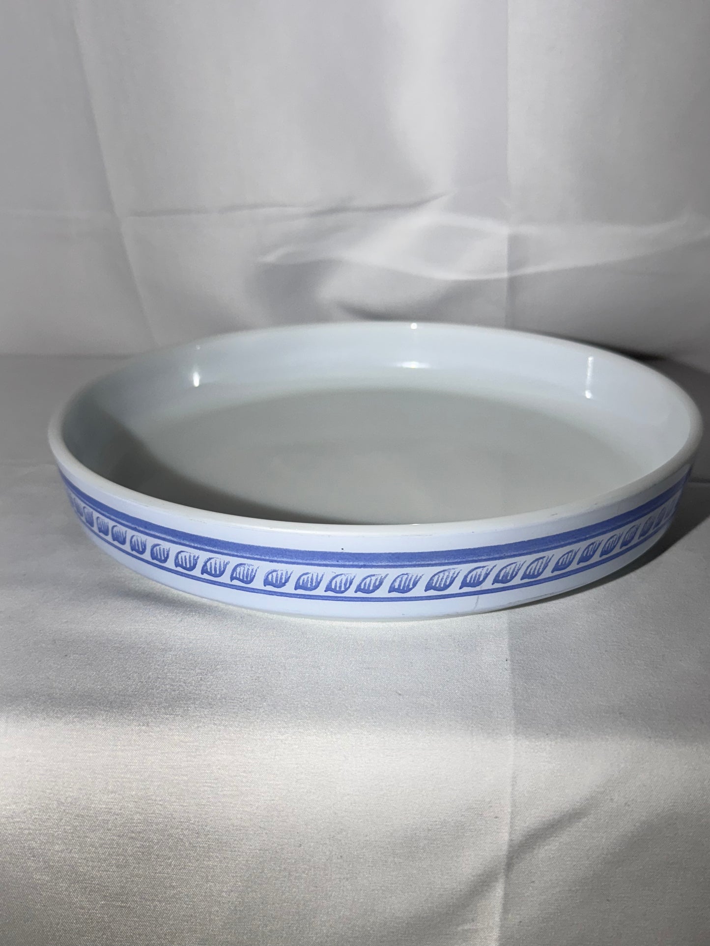 PYREX- Brittany Blue - 9 1/2” Round Quiche Tart Dish - 486-B - ovenware - made in USA