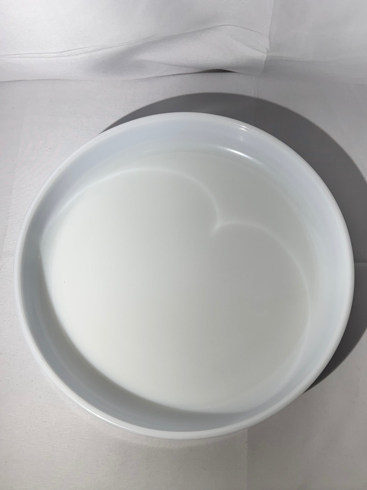 PYREX- Brittany Blue - 9 1/2” Round Quiche Tart Dish - 486-B - ovenware - made in USA