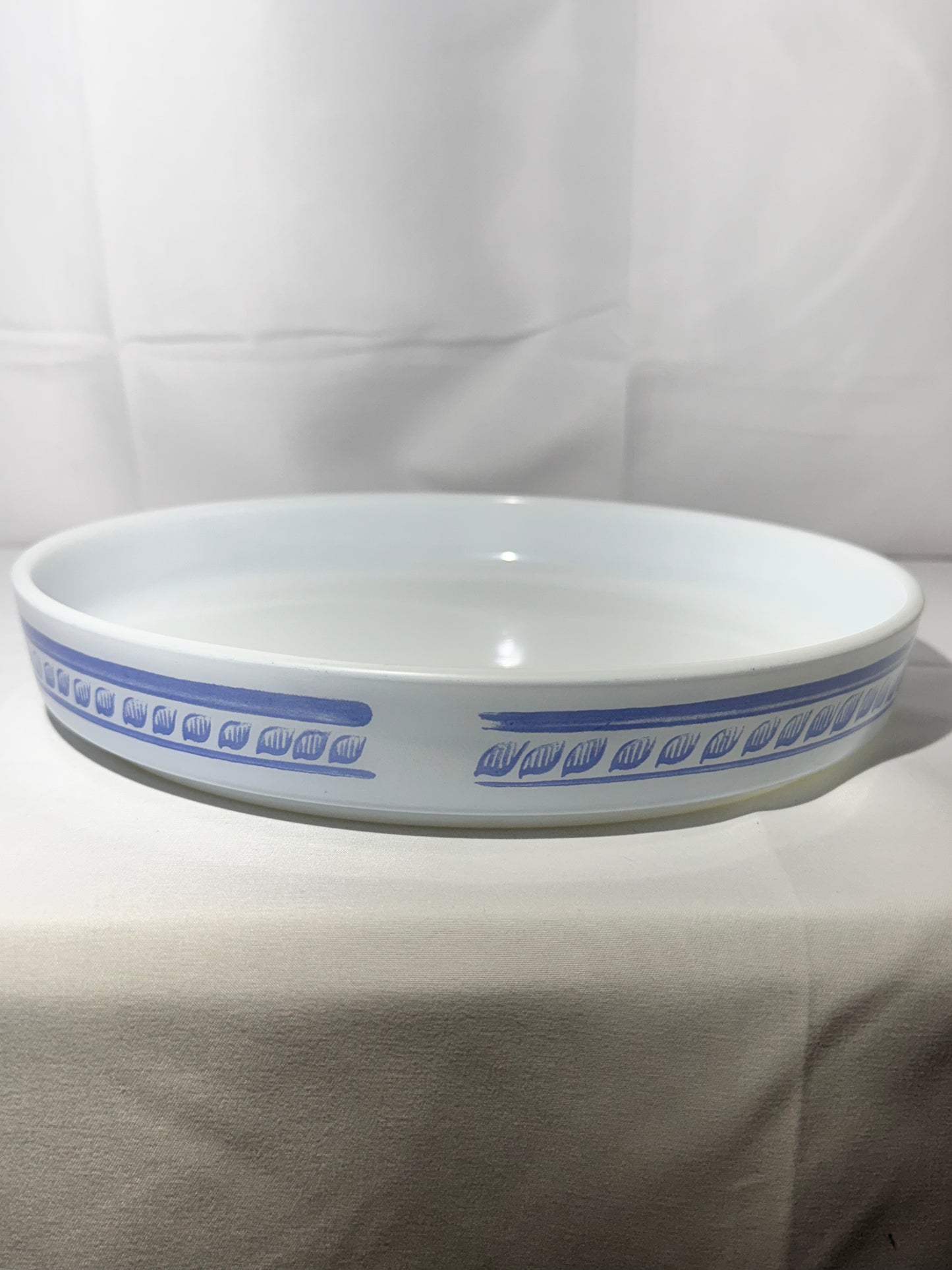 PYREX- Brittany Blue - 9 1/2” Round Quiche Tart Dish - 486-B - ovenware - made in USA