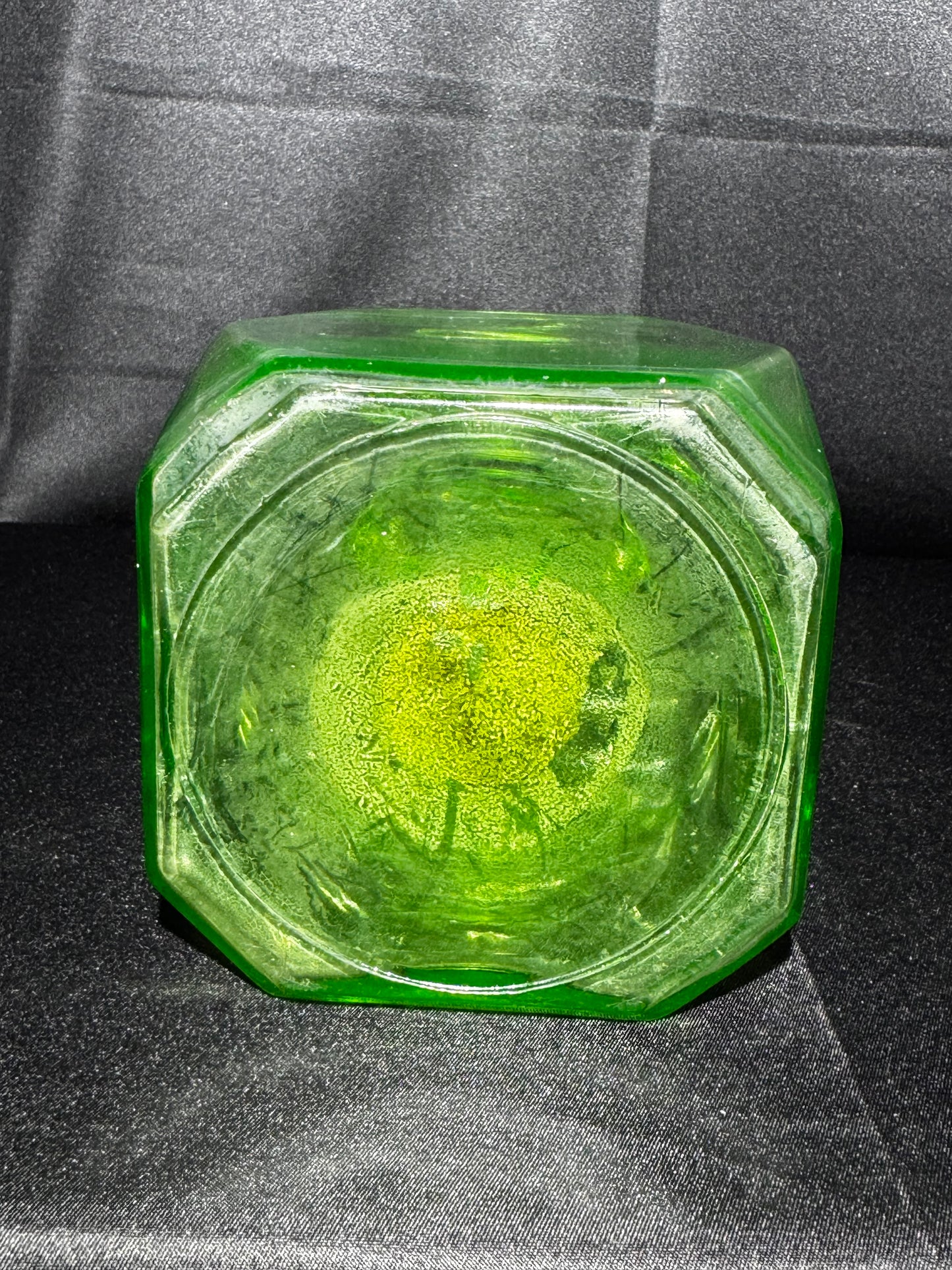 Vintage Anchor Hocking Green Uranium Glass Decanter – Art Deco Square Depression Glass – UV Glow
