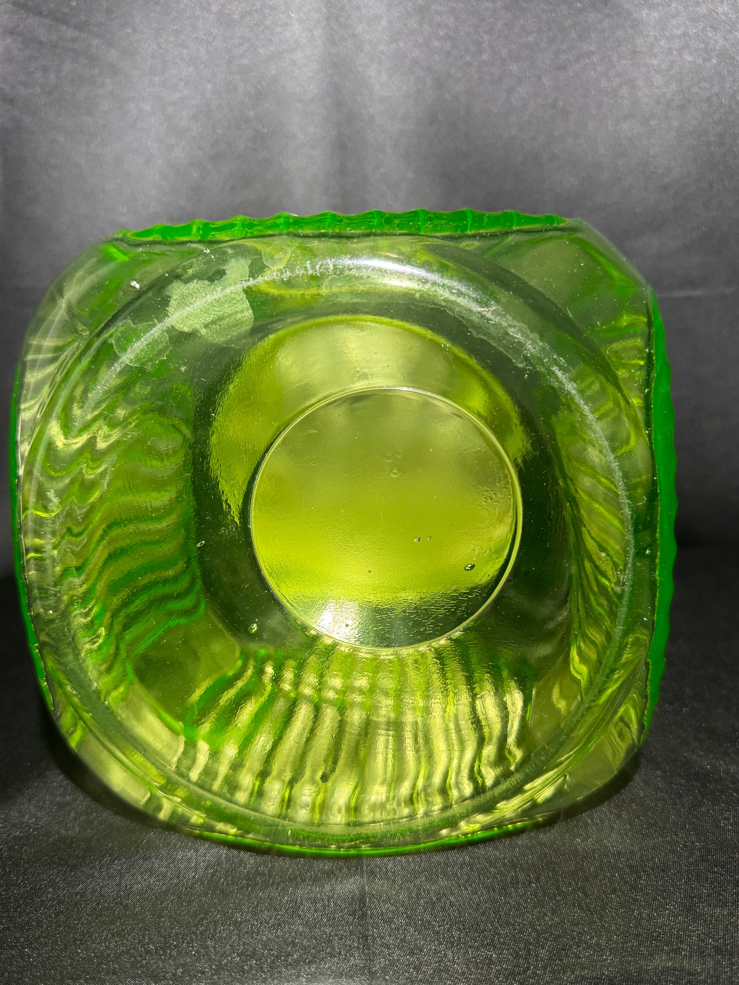 Vintage 1930s Uranium Glass Hoosier Cookie Jar Canister Green Ribbed UV Reactive w/Lid