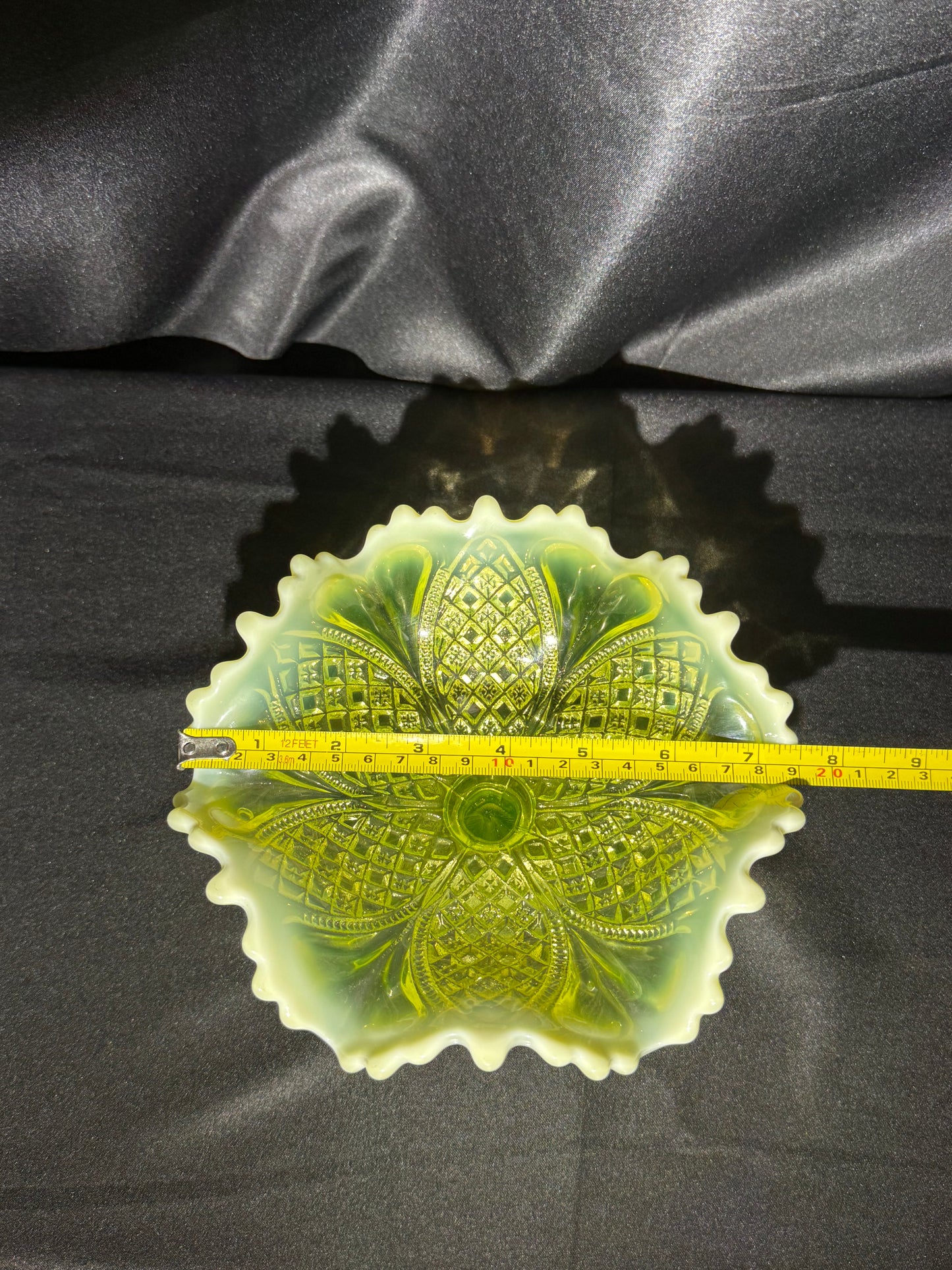 Victorian Davidson Uranium Glass Compote Bowl Queen’s Crown Primrose Pearline Opalescent Rim