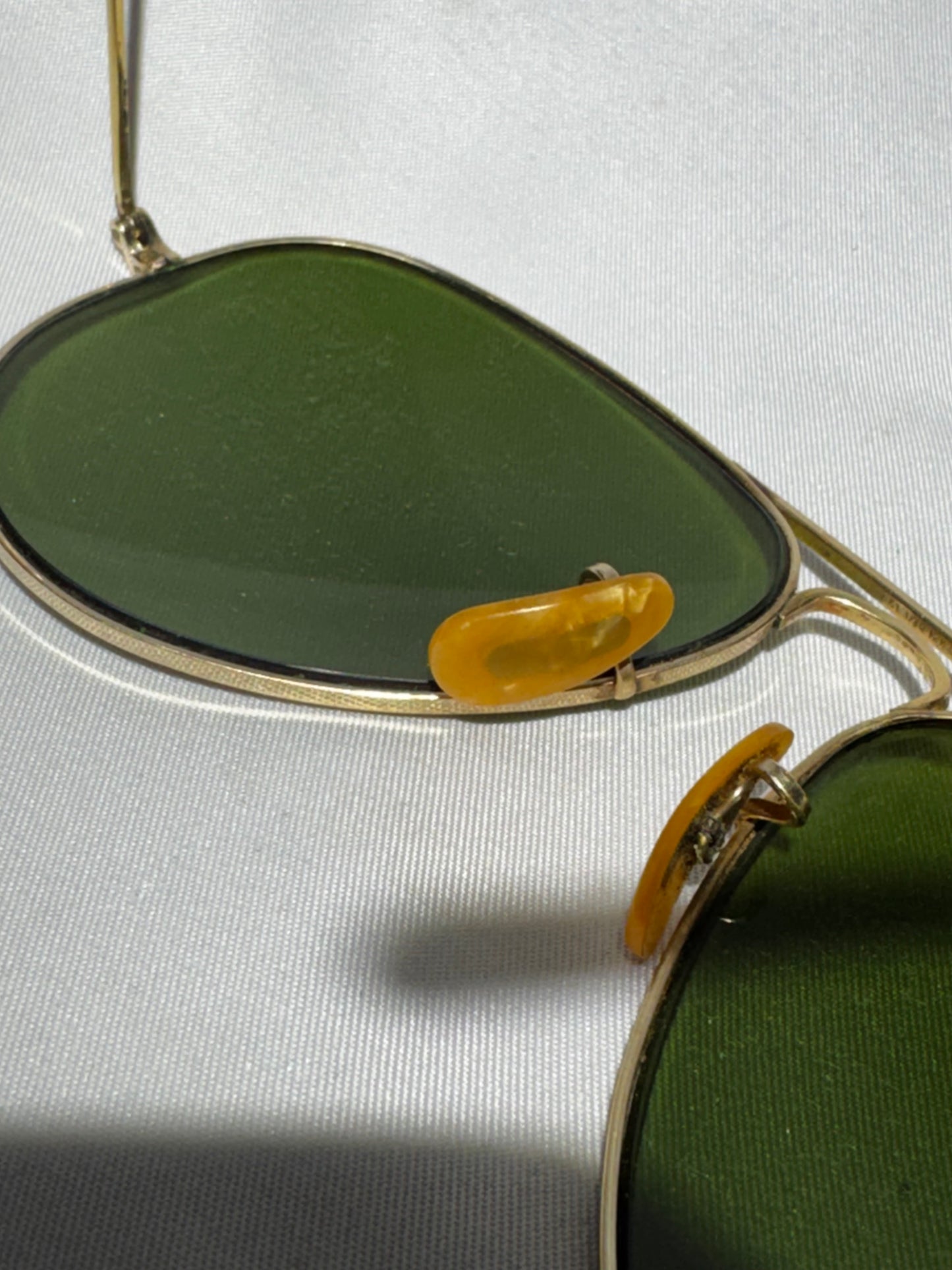 Vintage B&L Ray-Ban Aviator Sunglasses Green Glass Lens 12K GF w/ Original Case