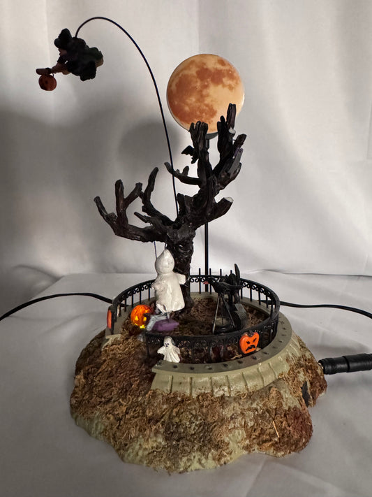Lemax Spooky Town Witch’s Joyride #44109 – 2004 – Retired – AS-IS / Repair