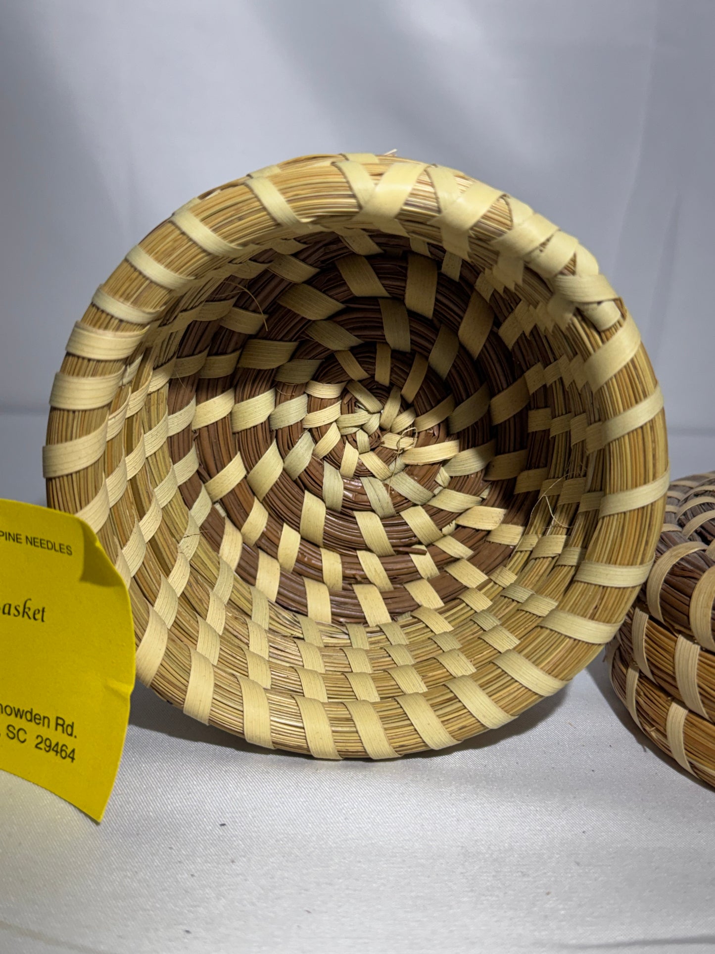 Handcrafted Gullah Sweetgrass/Pine Needle Basket with Lid –Helen Burns Charleston, SC