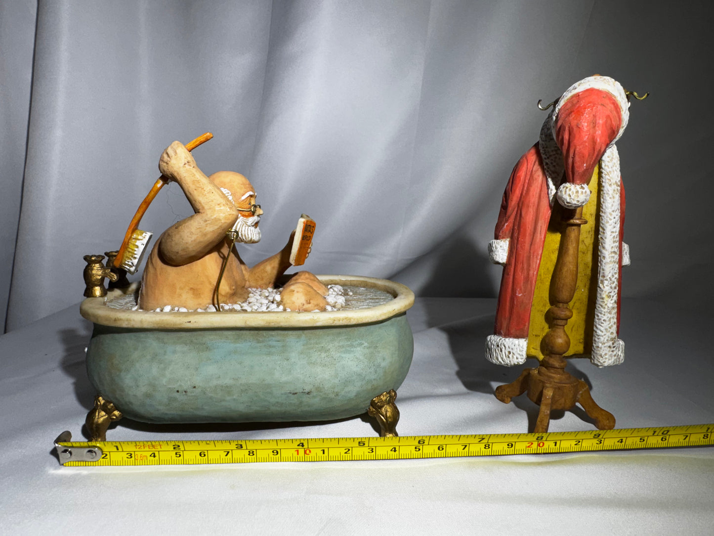 Vintage Kurt S. Adler Santa’s World Animated Music Box Bathtub Santa Works Box