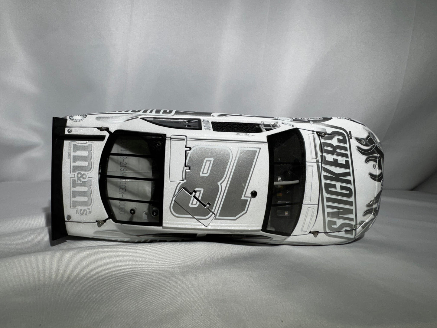 Kyle Busch #18 Snickers 2011 Camry 1:24 ARC Ice Series Diecast #1 of 561