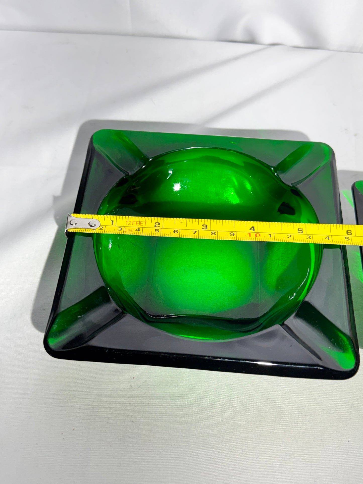 Vintage Forest Green Nesting Ashtray Set – Mid-Century Pressed Glass