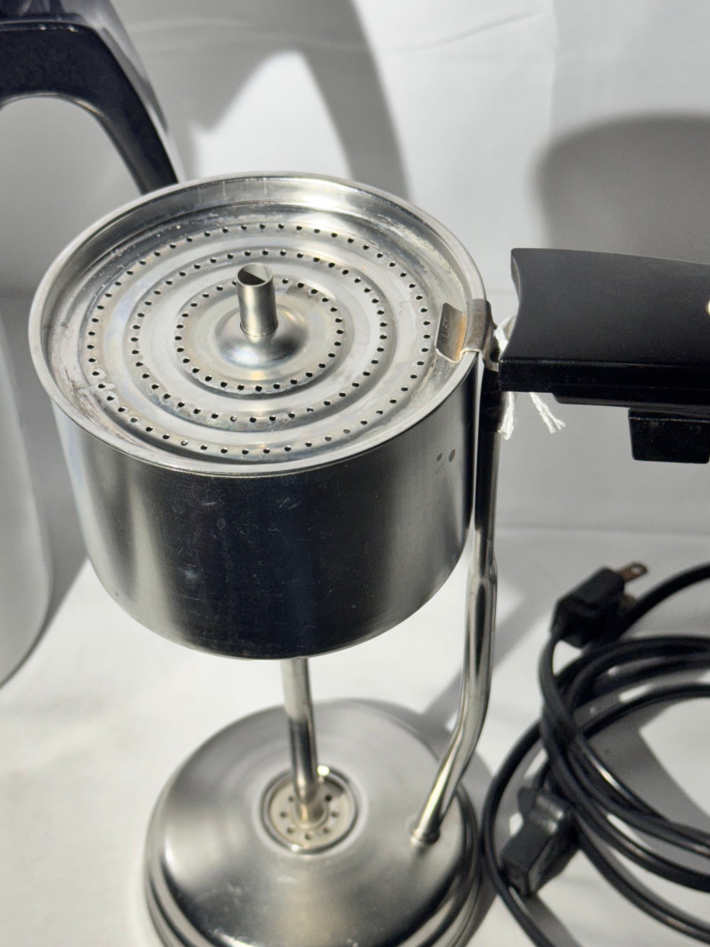 Corning Ware Blue Cornflower 10-Cup Electric Coffee Percolator – Tested & Complete