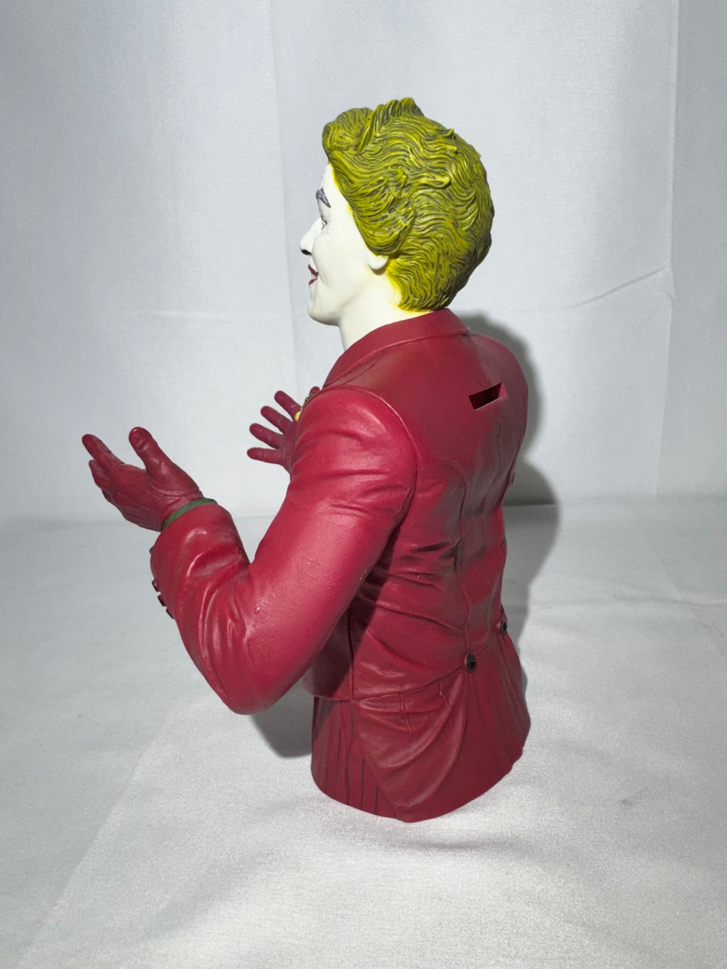 1966 Batman TV Series Joker 8” Vinyl Bank – Designed by Barry Bradfield – DC Comics / Diamond Select Toys