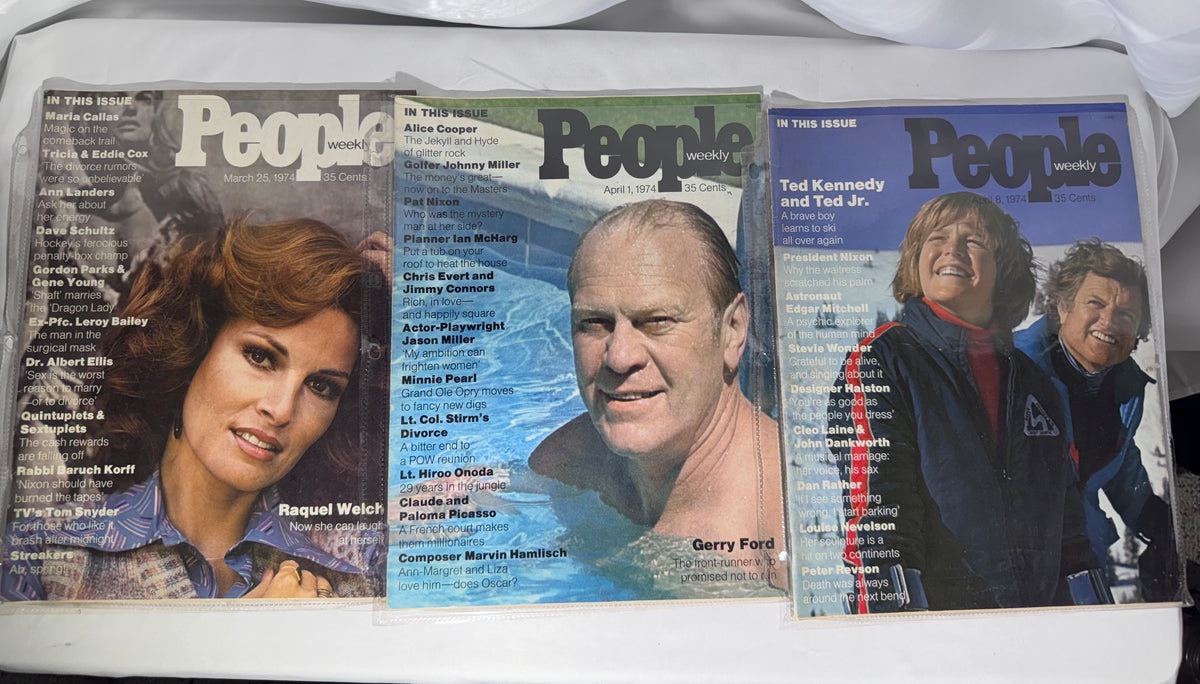 Vintage People Weekly Magazine Lot – 10 Early Issues – 1974 – Mia Farrow, JFK Jr., Tatum O’Neal & More