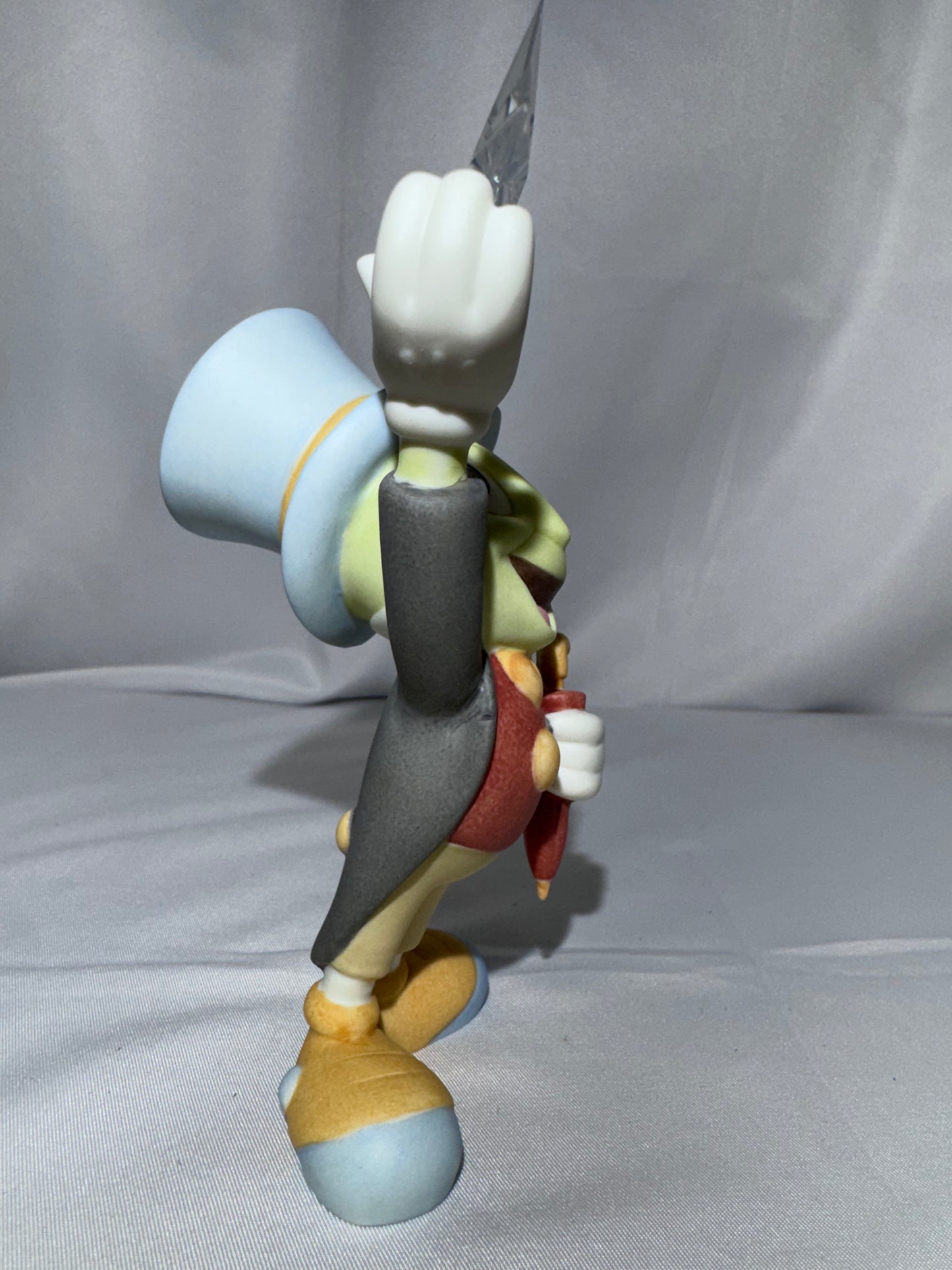 Precious Moments Disney Jiminy Cricket Reach For The Stars Figurine #114704 2011