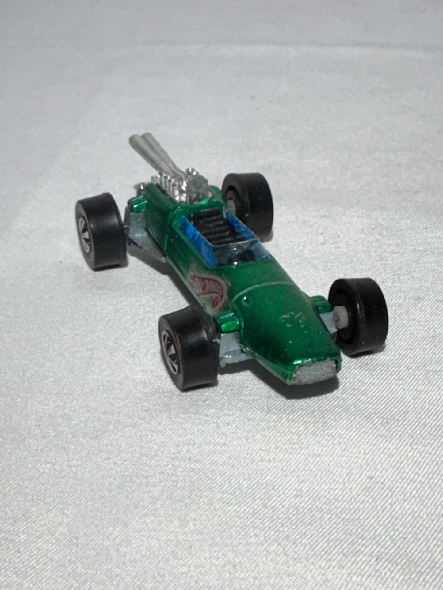 Hot Wheels 1969 Brabham Repco F1 – Redline Series – Metallic Green – Foreign Patent Pending / Hong Kong / USA