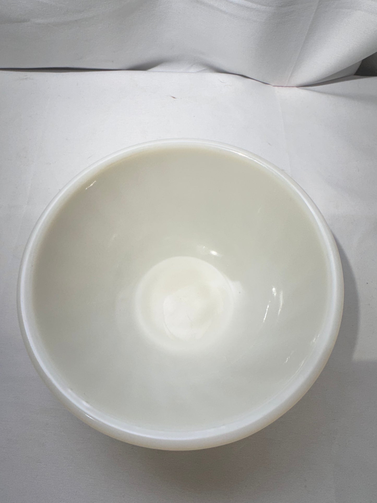 Vintage Anchor Hocking Fire-King White Swirl Milk Glass Nesting Mixing Bowls – Set of 5
