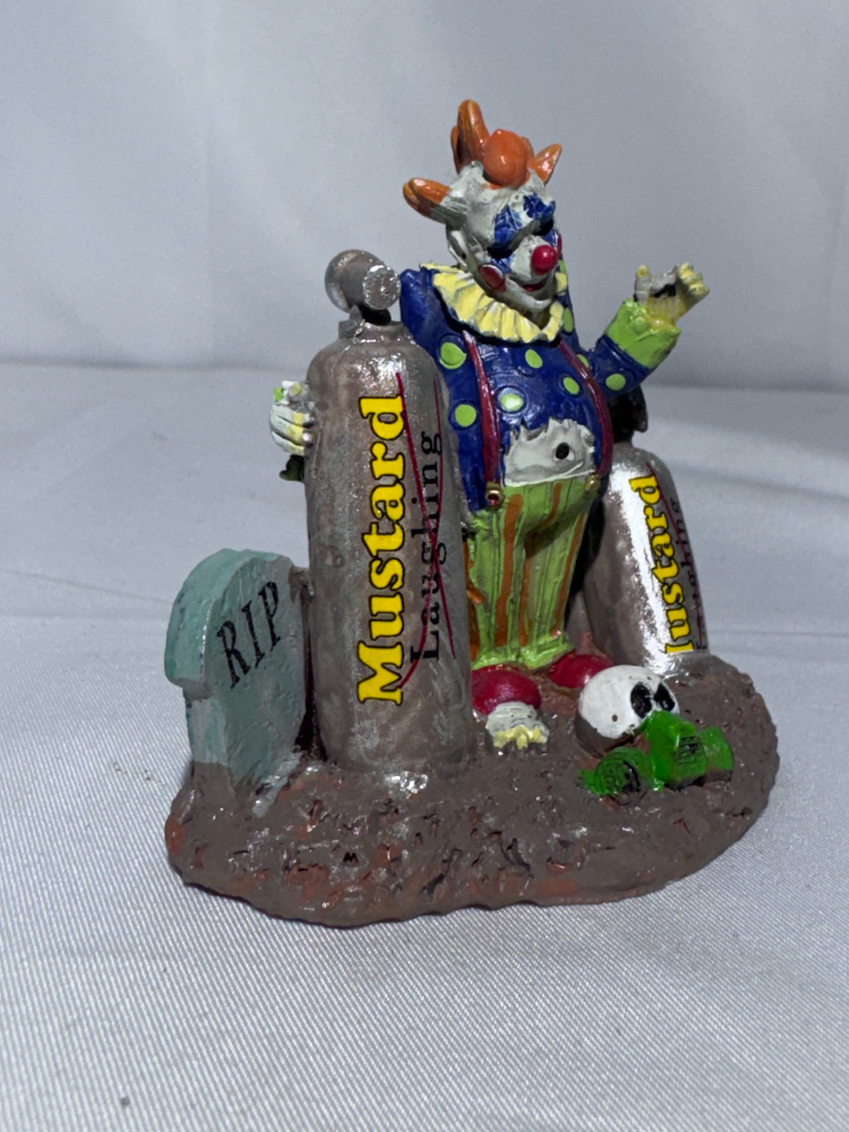 Lemax Spooky Town Balloon Clown #32103 – 2013 Halloween Figurine