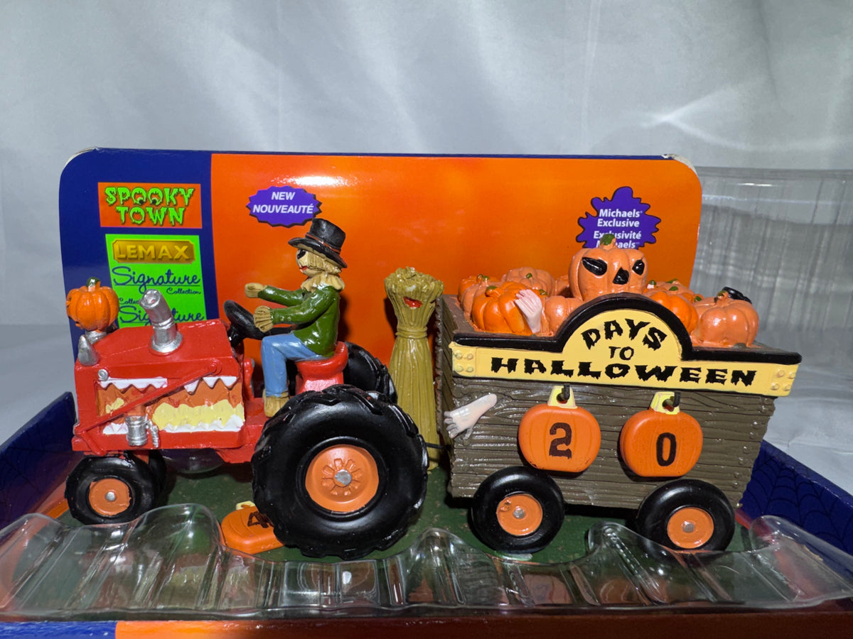 Lemax Spooky Town Pumpkin Haul Countdown #93414 – 2019 – Original Box