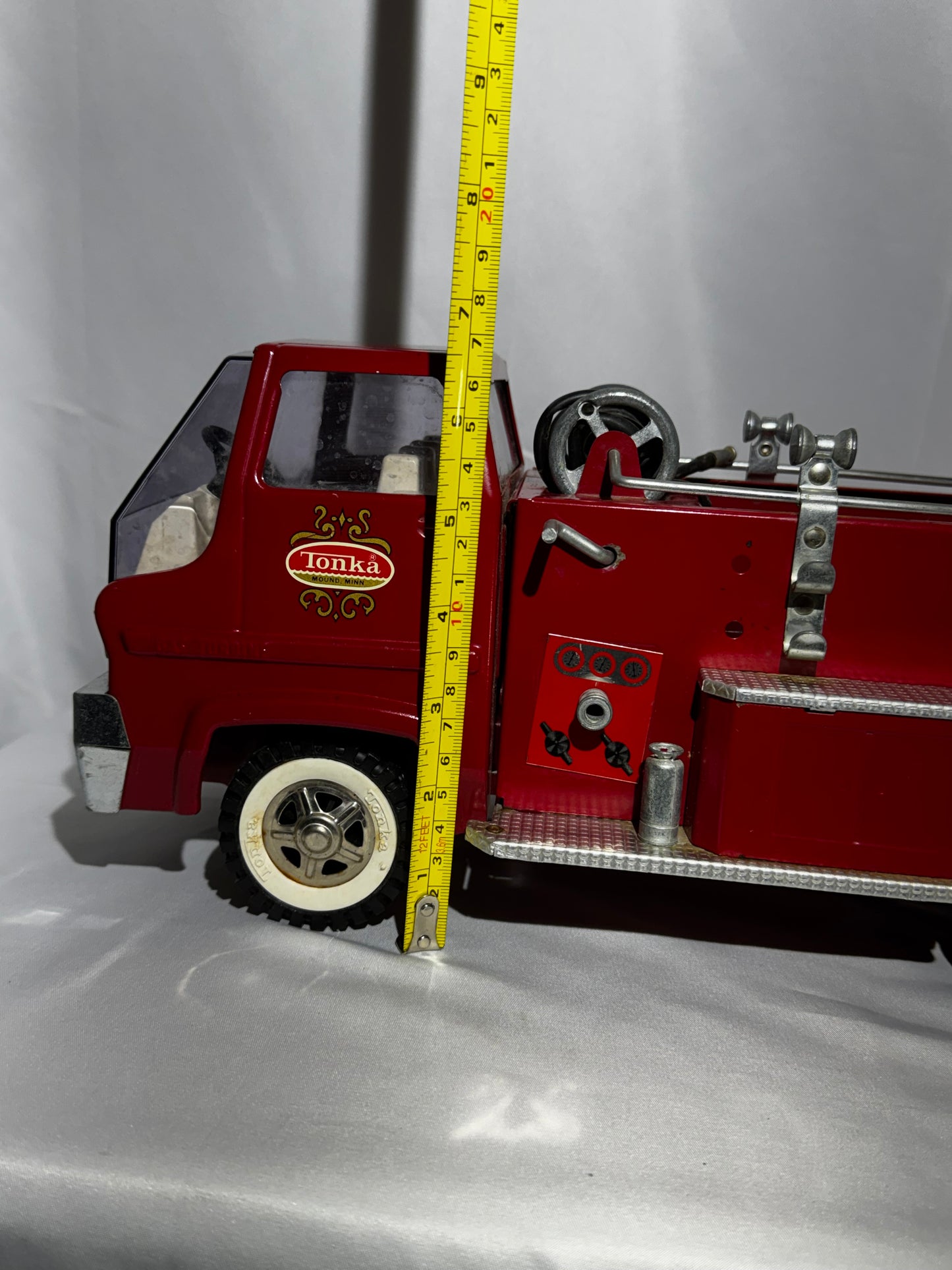 Vintage Tonka No. 926 Gas Turbine Pumper Fire Truck w/ Box Hose Hydrant 1967-68 No Ladder