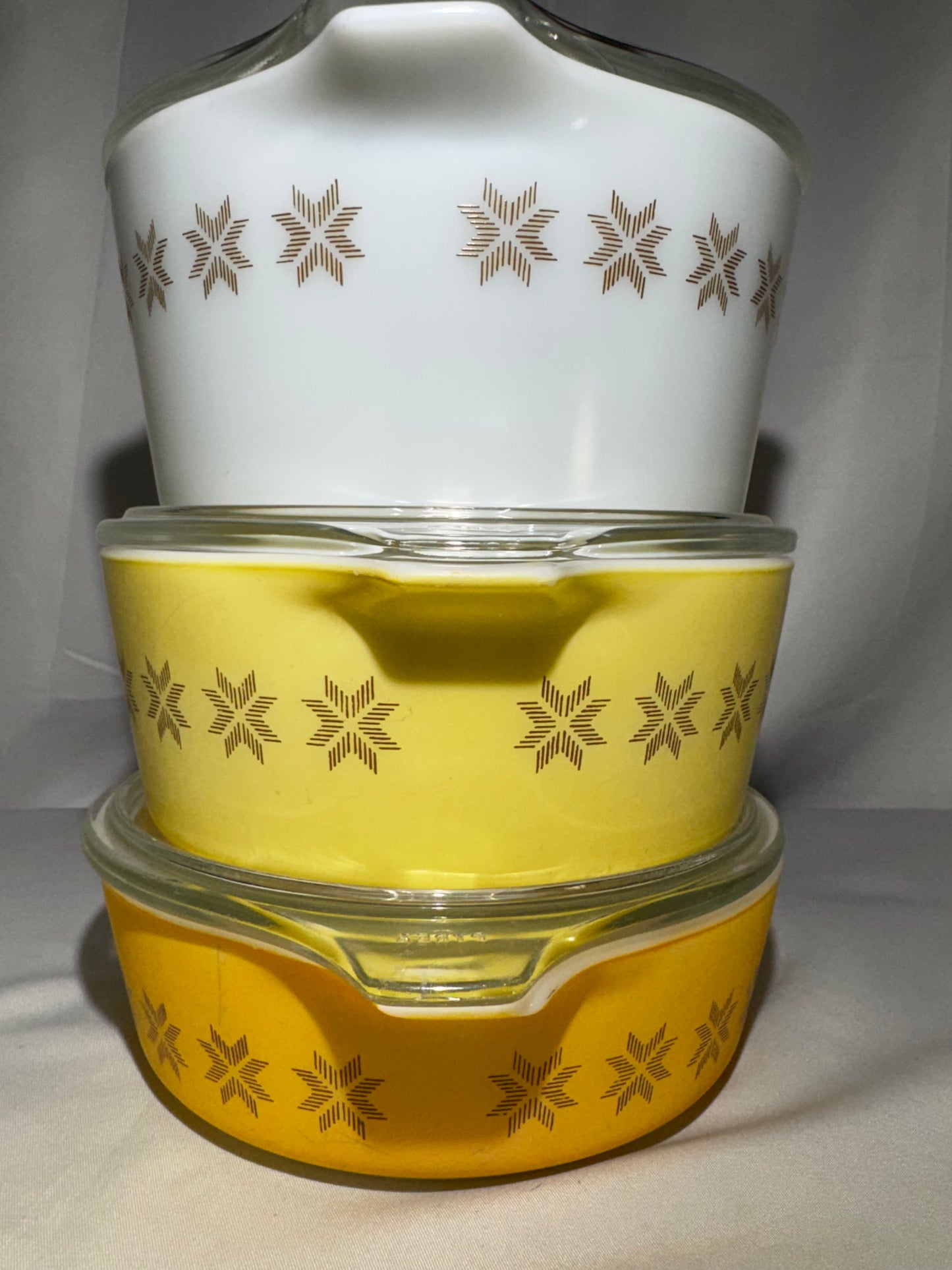 Vintage Pyrex Town & Country Cross Stitch Star Casserole Set 471 472 473 w/Lids Brown