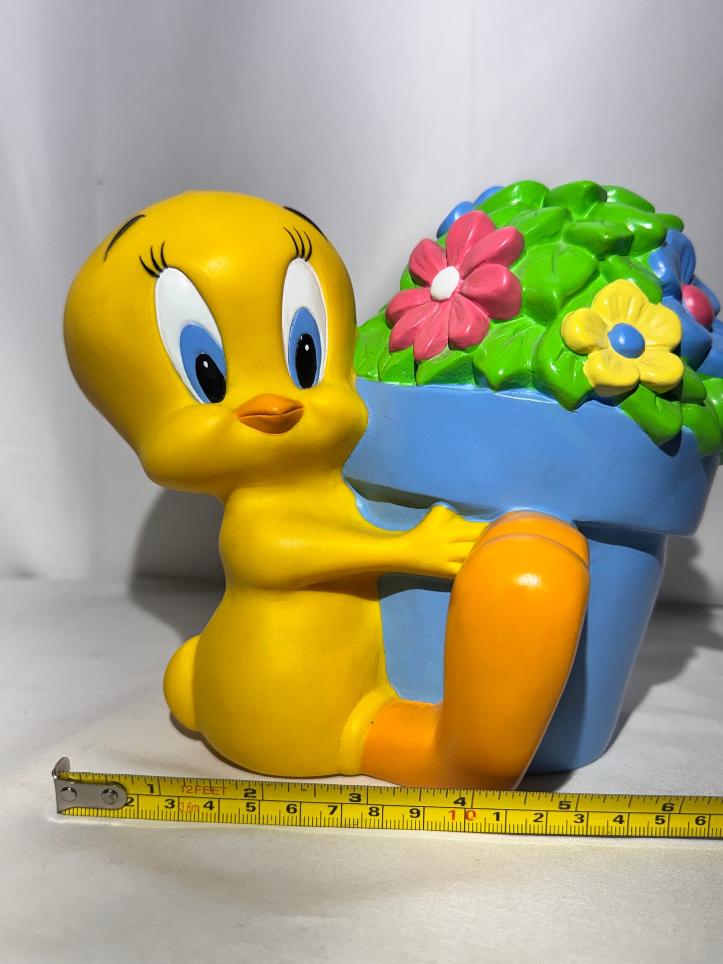 Vintage 1998 Warner Bros. Tweety Bird Coin Bank – Tweety Holding Flower Pot