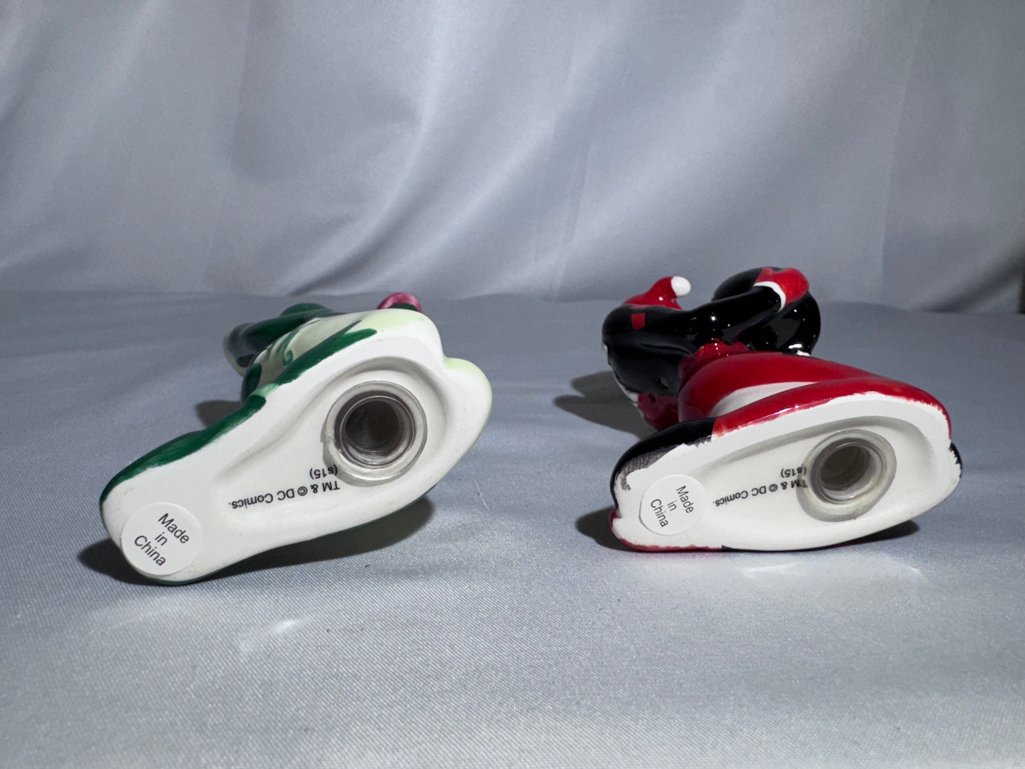 2014 Westland DC Comics Harley Quinn Poison Ivy Magnetic Salt Pepper Set
