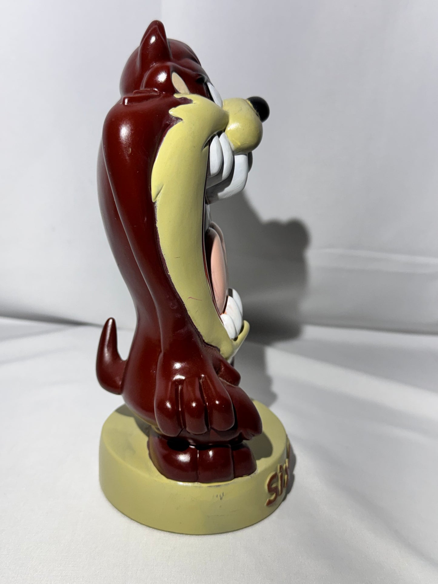 Vintage Taz Piggy Bank – Six Flags – 1996 Warner Bros. Looney Tunes