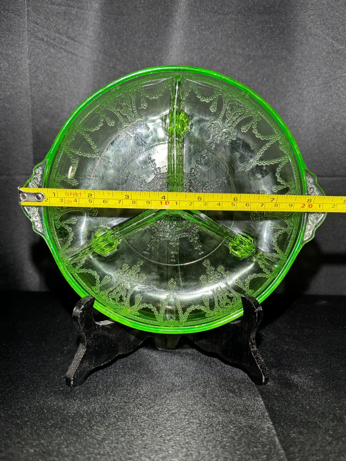 Vintage Anchor Hocking Cameo Ballerina Green Uranium Depression Glass Relish Dish 7.5”
