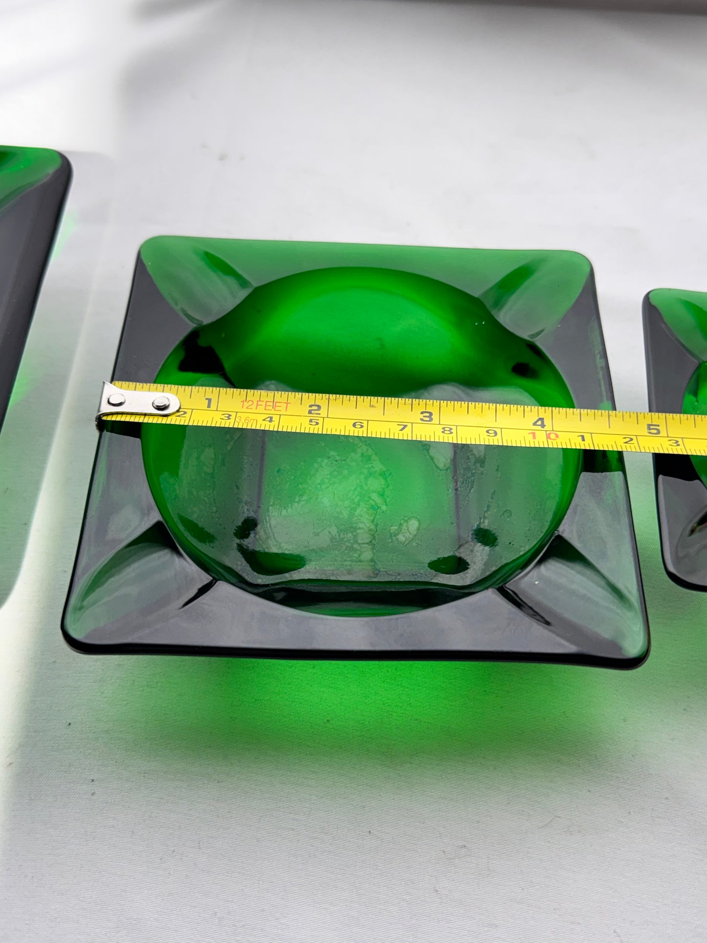 Vintage Forest Green Nesting Ashtray Set – Mid-Century Pressed Glass