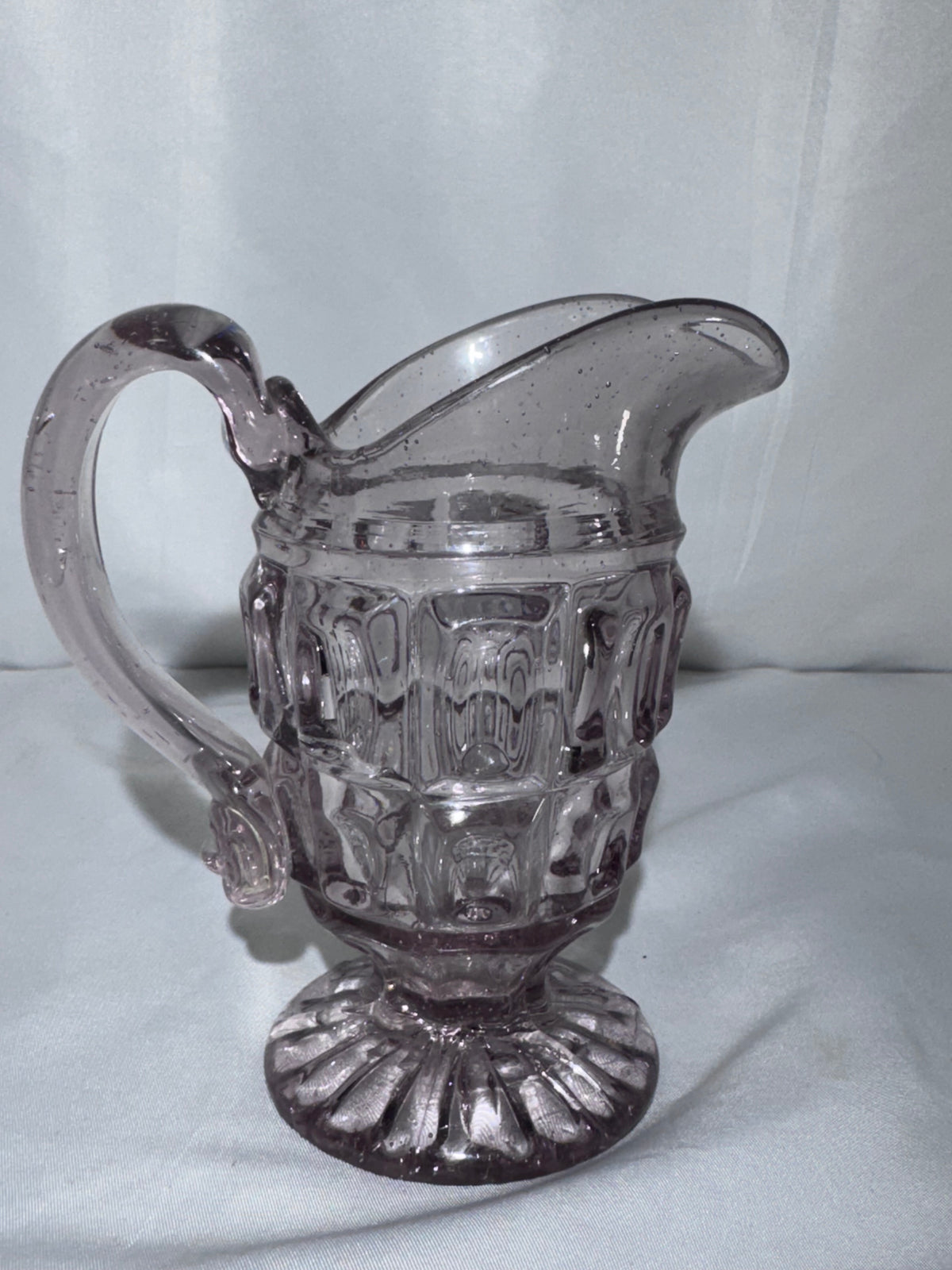 Vintage EAPG Pitcher / Jug – Neodymium Seedy Glass