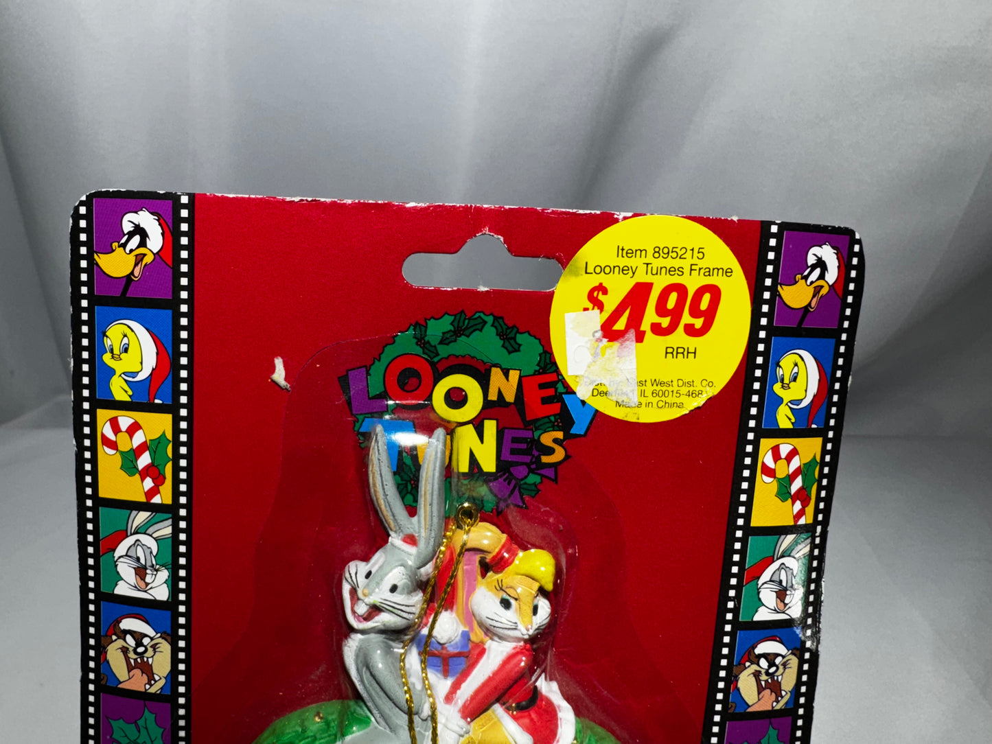 Vintage 1997 Looney Tunes Bugs Bunny & Lola Heart Picture Frame Ornament Magnet Matrix
