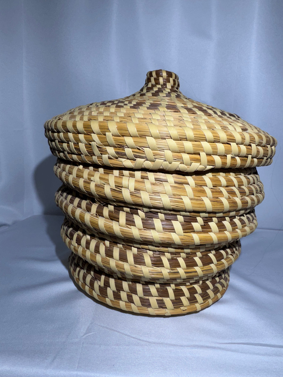 Handwoven Sweetgrass Basket – Sarah Green Family – Charleston, SC
