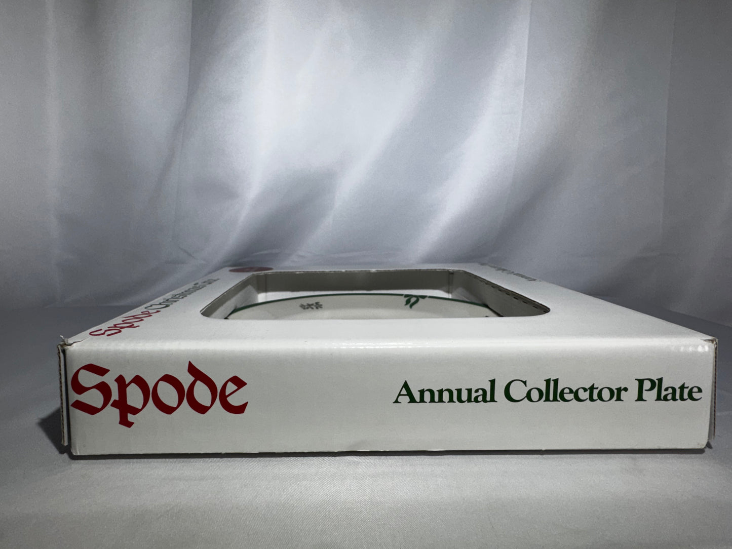 Spode Christmas Tree 1994 Annual Collector Plate 7 7/8” Earthenware w/ Box
