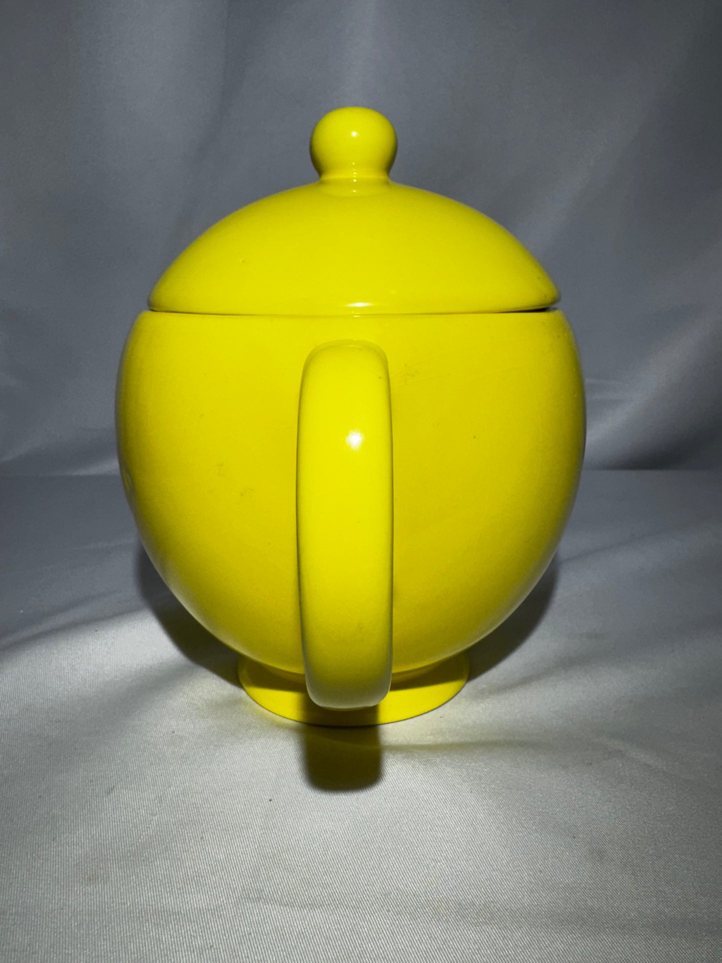 Vintage Teleflora Smiley Face Mug w/Lid Yellow Ceramic Retro Be Happy