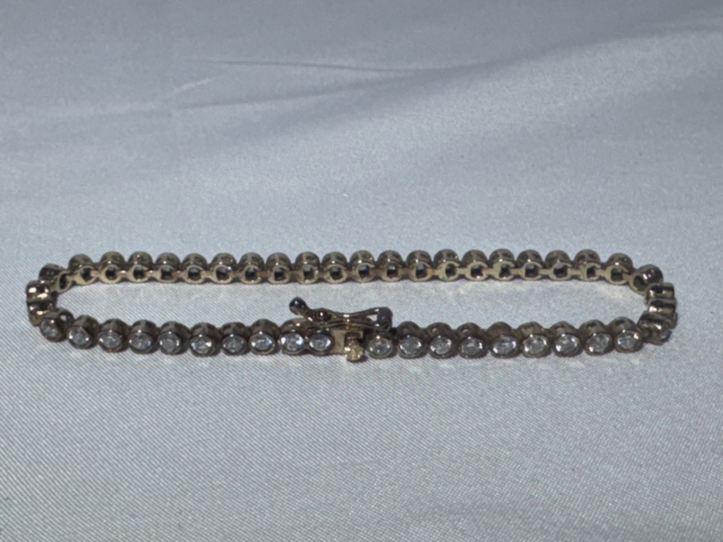 Vintage/Classic 925 Sterling Silver FAS Tennis Bracelet – Clear Round Stones – Box Clasp