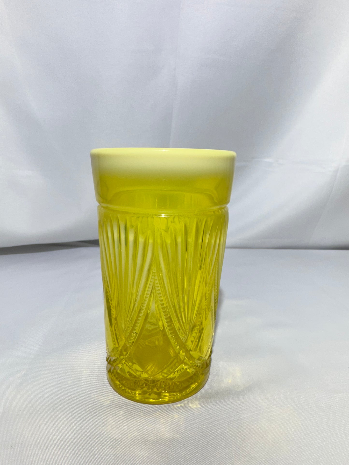 ✨ Primrose Pearline Uranium Glass Davidson Tumbler ✨