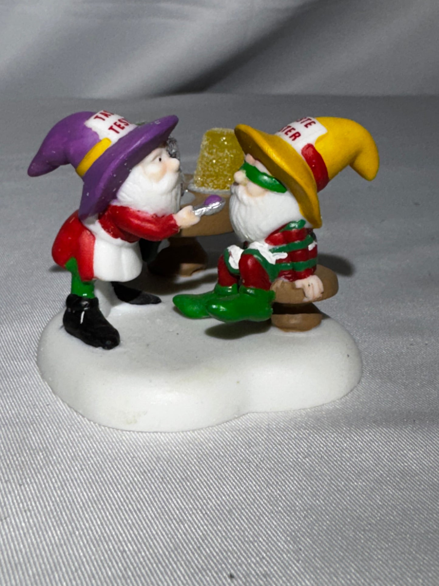 Department 56 North Pole Gumdrop Taste Test #56.56870 Retired w/ Box No Chips