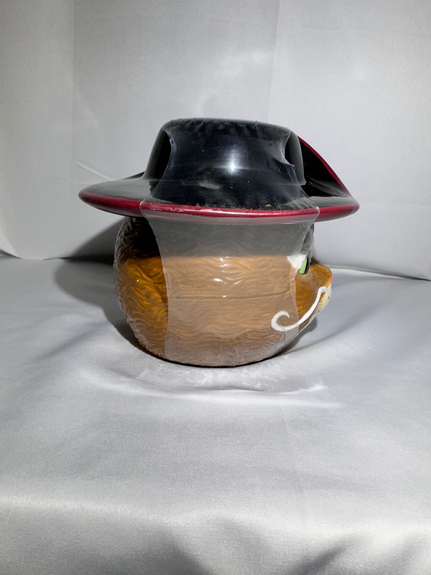 Shrek Puss in Boots Candy Jar – Factory Sealed with M&M’s