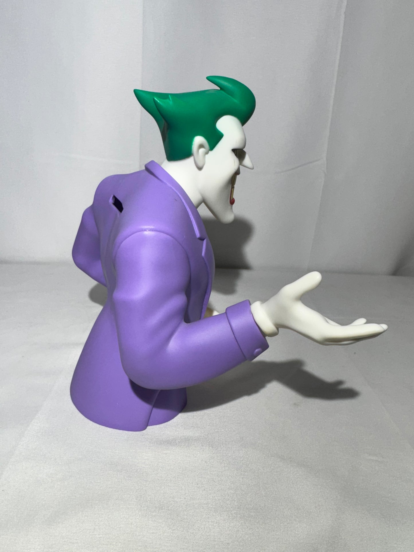The Joker Vinyl Piggy Bank – Batman: The Animated Series, DC Comics, Warner Bros. (2015)