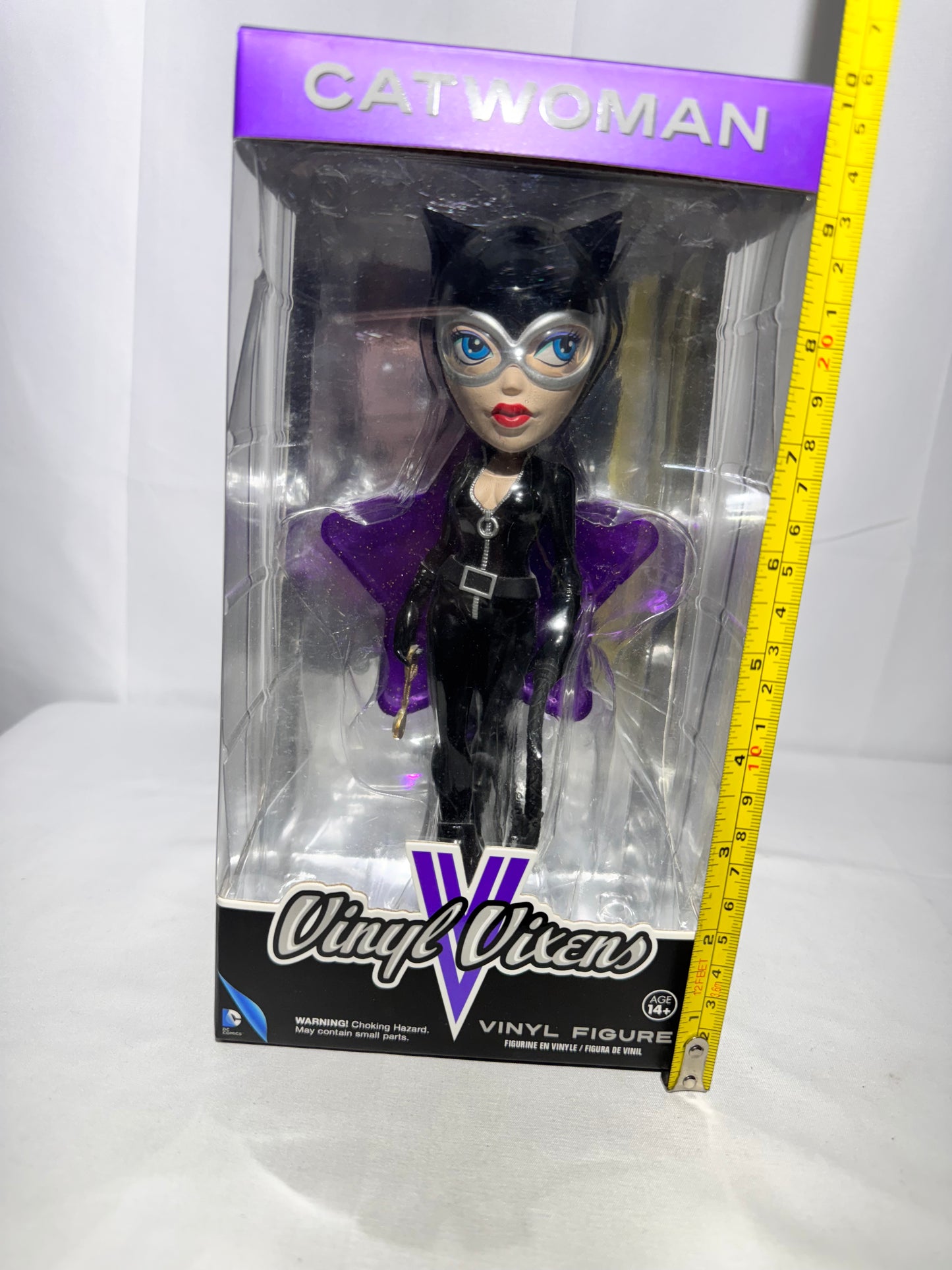 Vinyl Vixens Catwoman Figurine – DC Comics / Warner Bros – Original Box