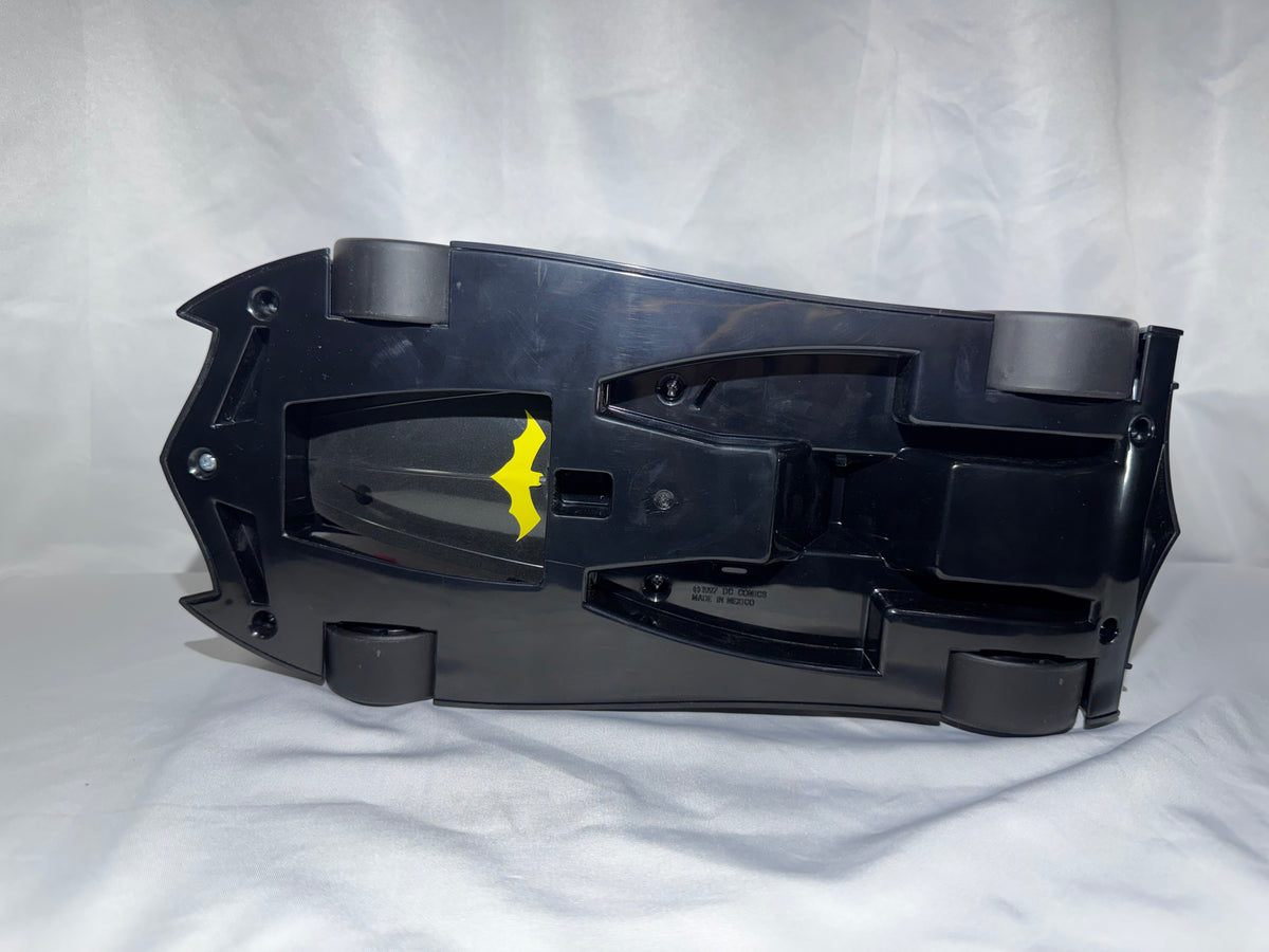 Vintage 1997 Kenner The New Batman Adventures Batmobile – Original Box