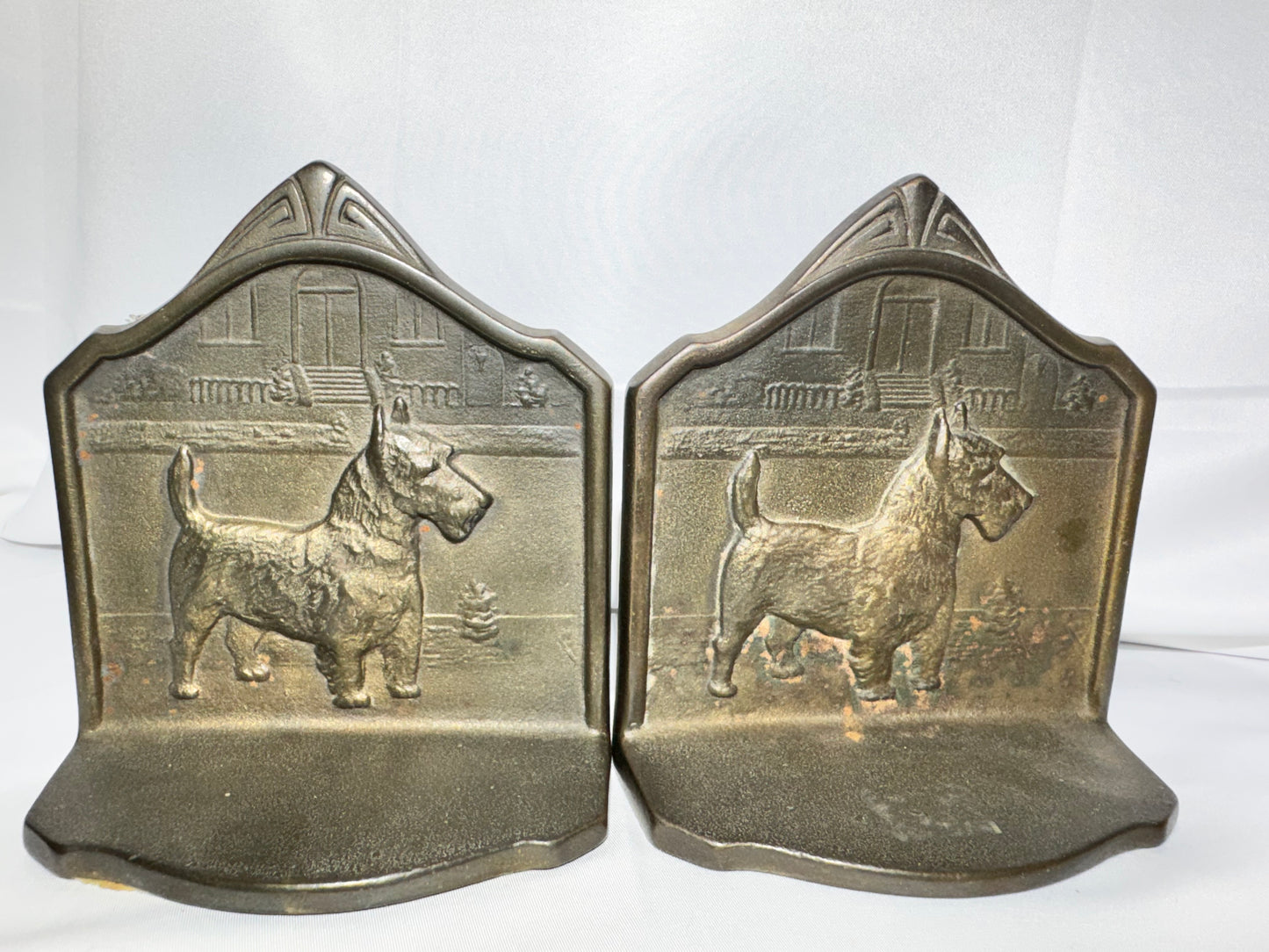 Vintage Scottish Terrier Cast Iron Bookends – c. 1929
