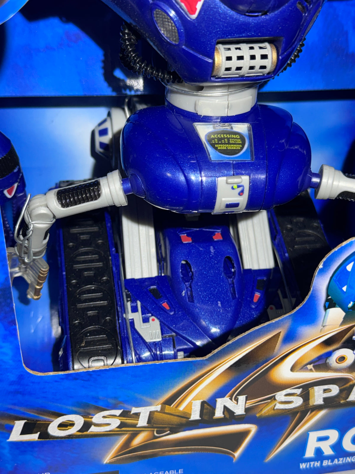 Vintage 1997 Trendmasters Lost in Space Robot Electronic Toy #31108 – Original Box – Untested